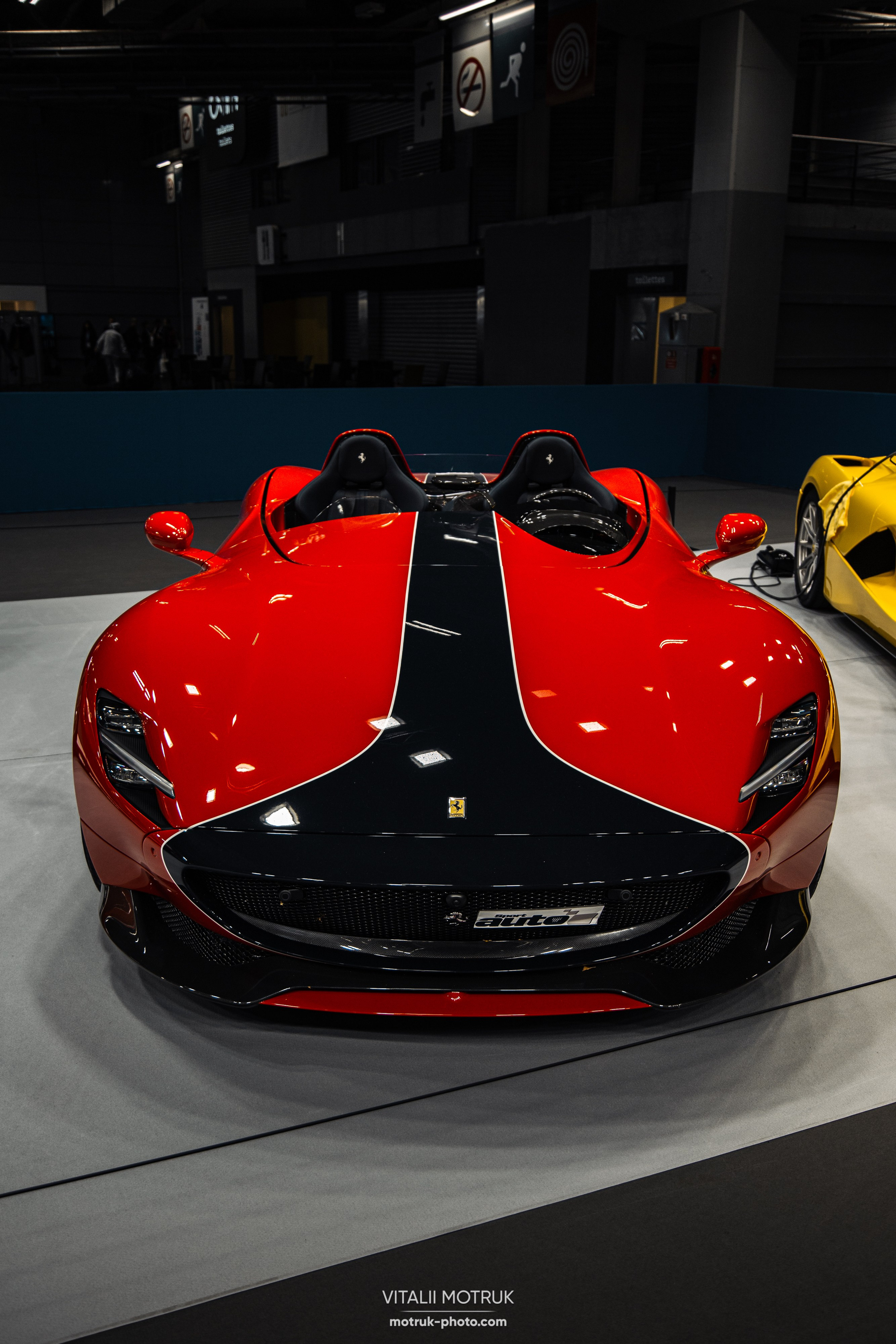 Mondial Auto 2022. Photographe de voitures à Paris — Vitalii Motruk