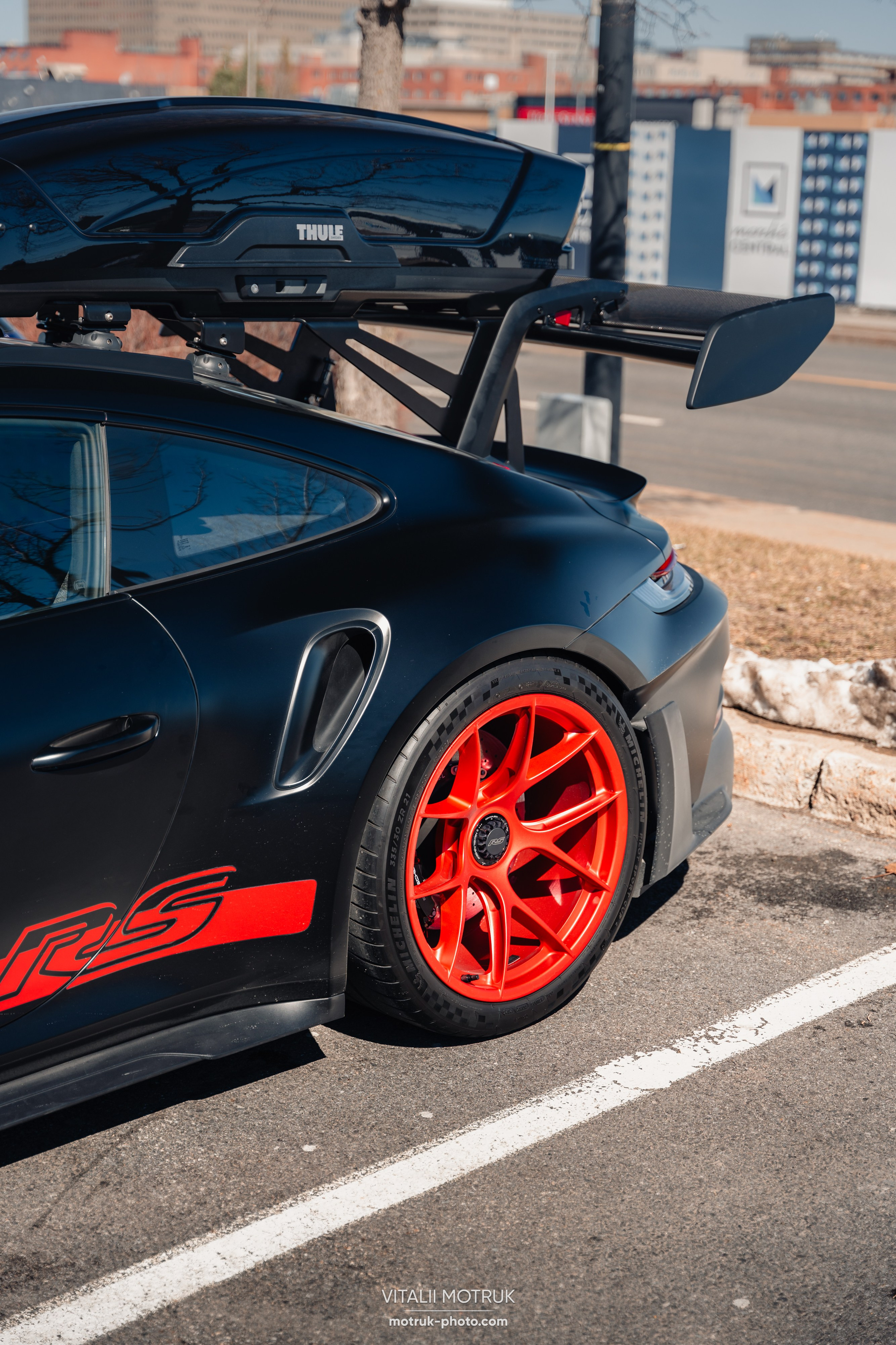 Porsche meet Montreal. Photographer in Paris — Vitalii Motruk