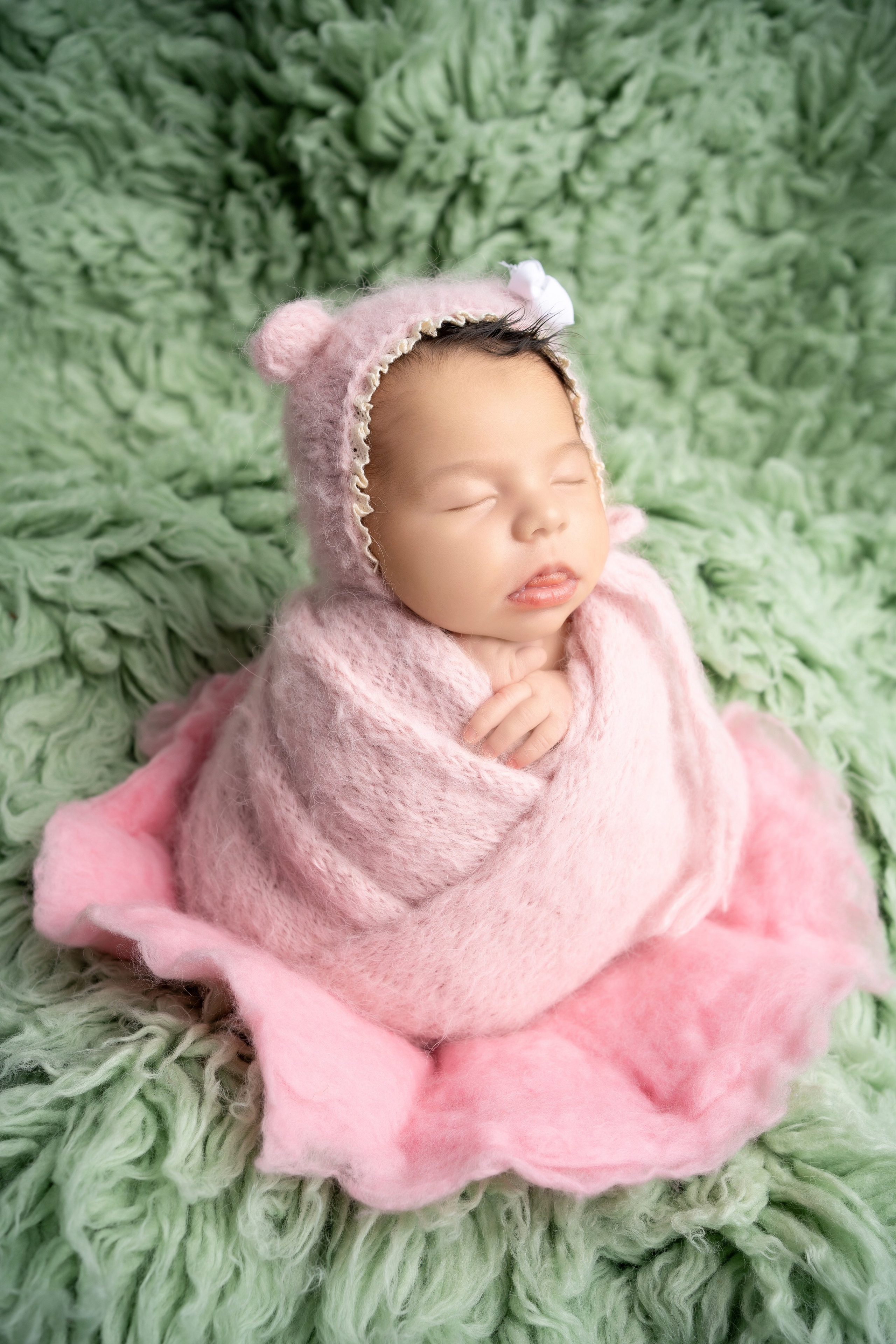 NEWBORN. BabyBumpbyCristinaH