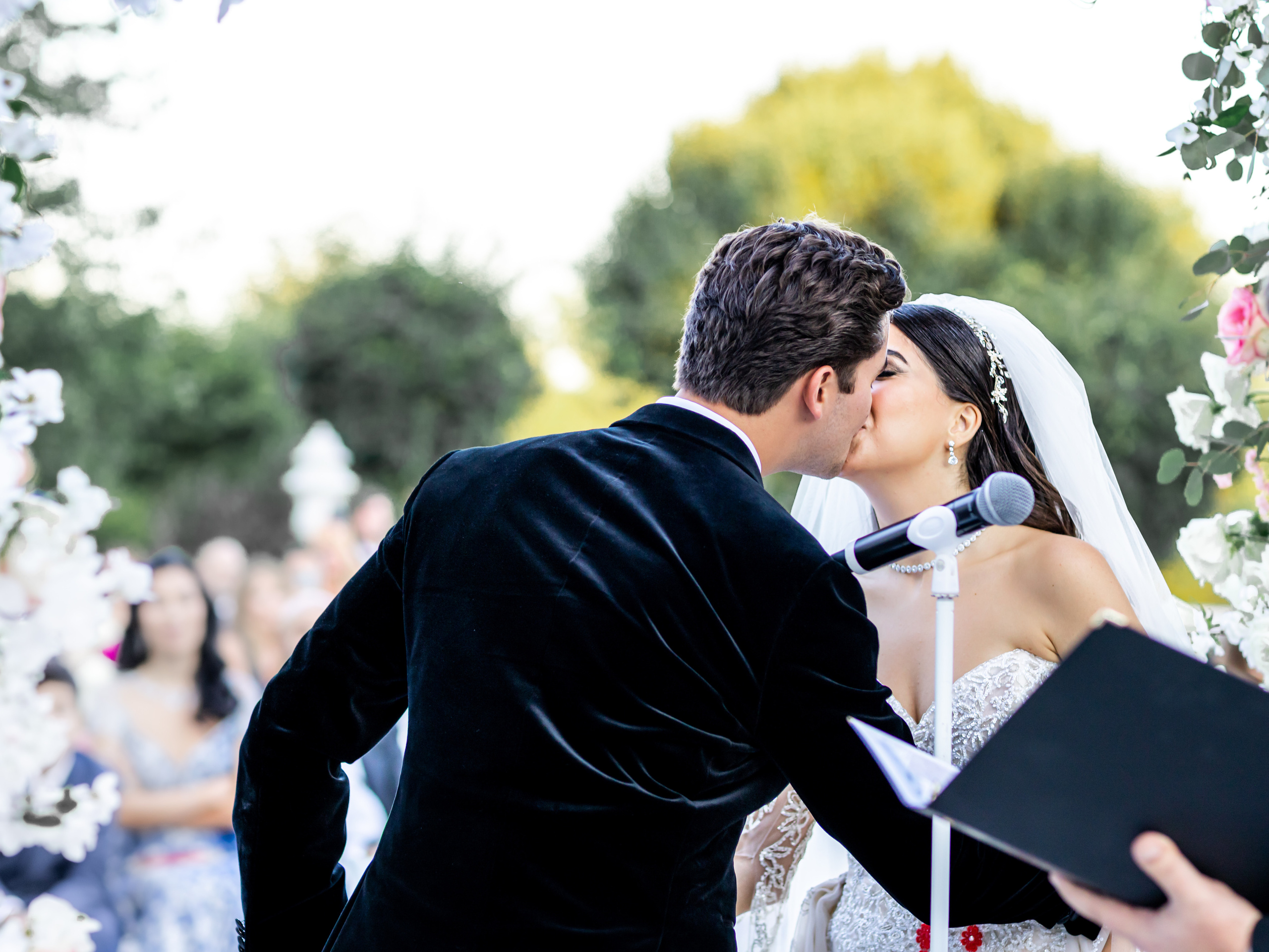 Jacqueline and Daniel. Wedding Photo & Video