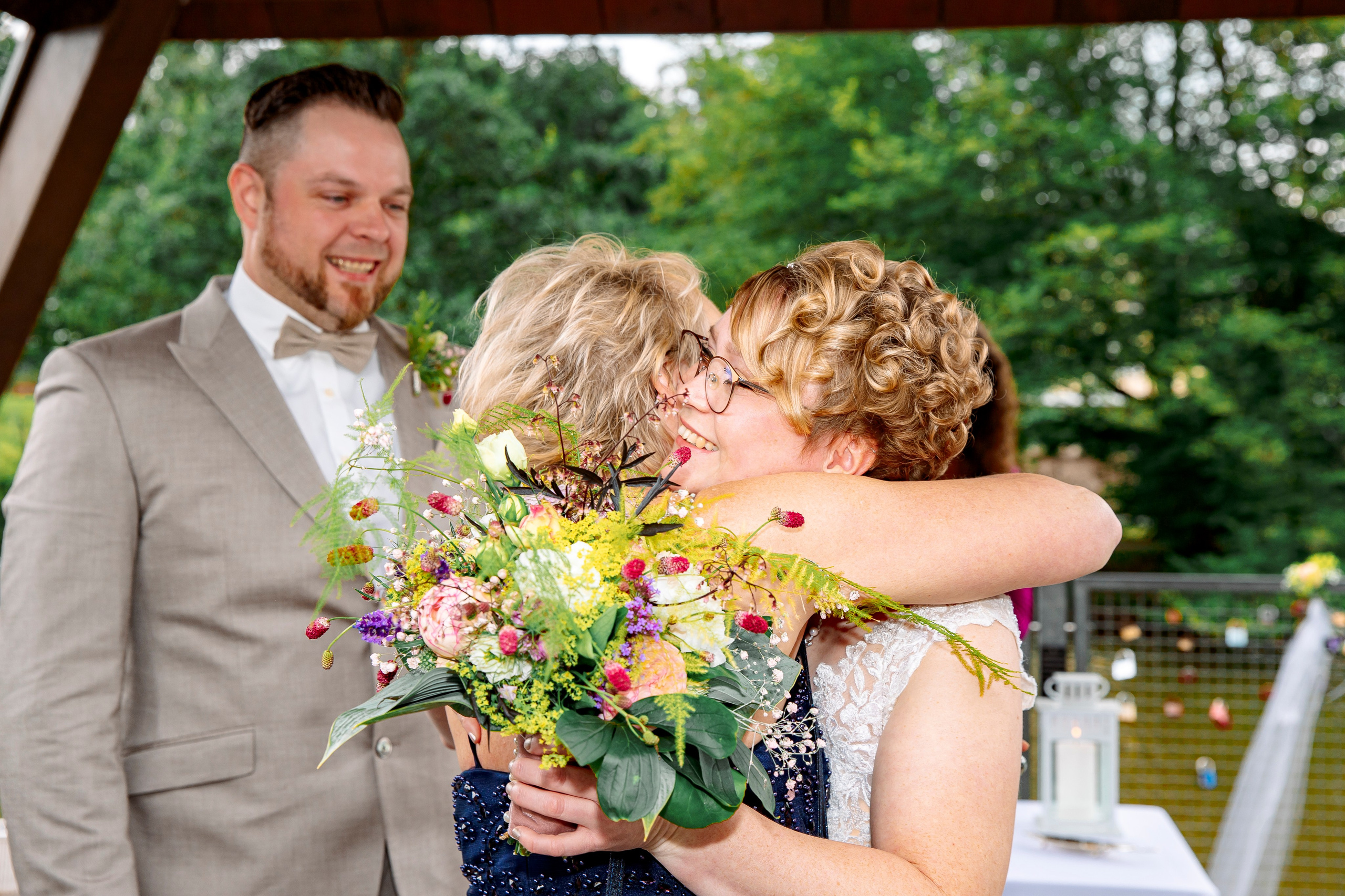 Standesamtliche Trauung in Bad Sassendorf. Fotograf NRW aus Wickede Ruhr, Milla Kunst