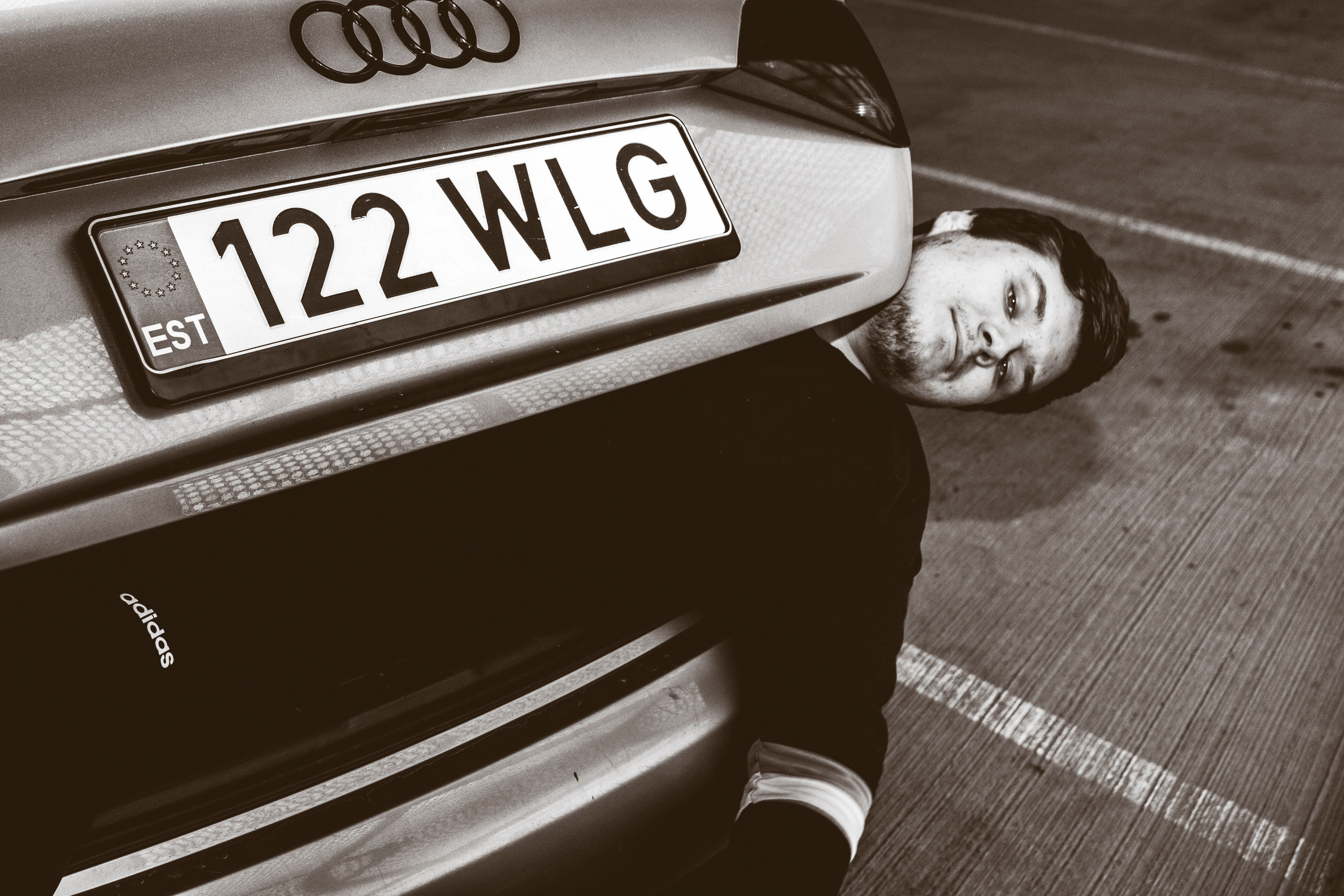 Nebula 25 — Fotod teie hingele