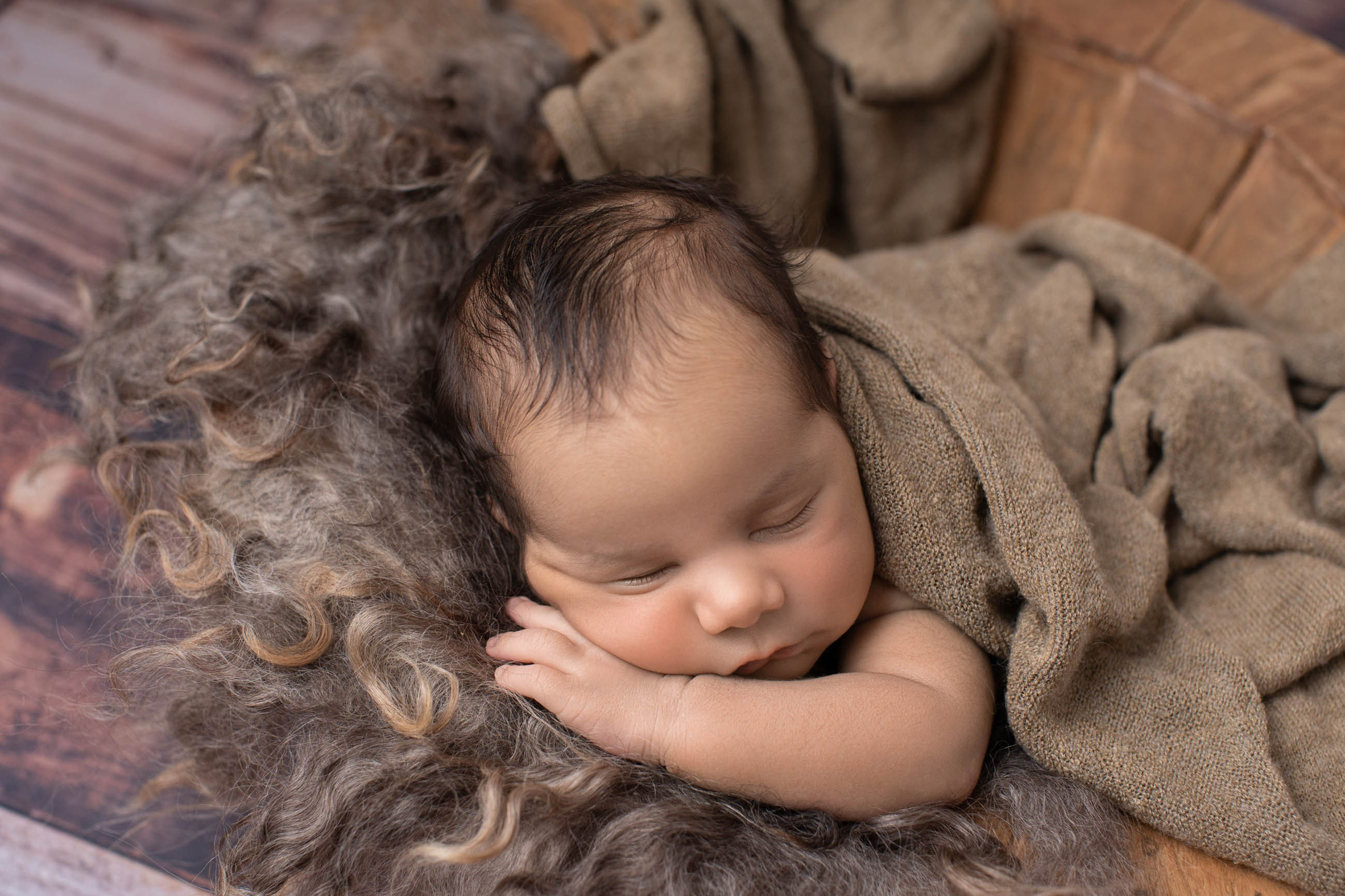 Newborn photography studio in Hills Disctrict. baby photoshoot in sydney