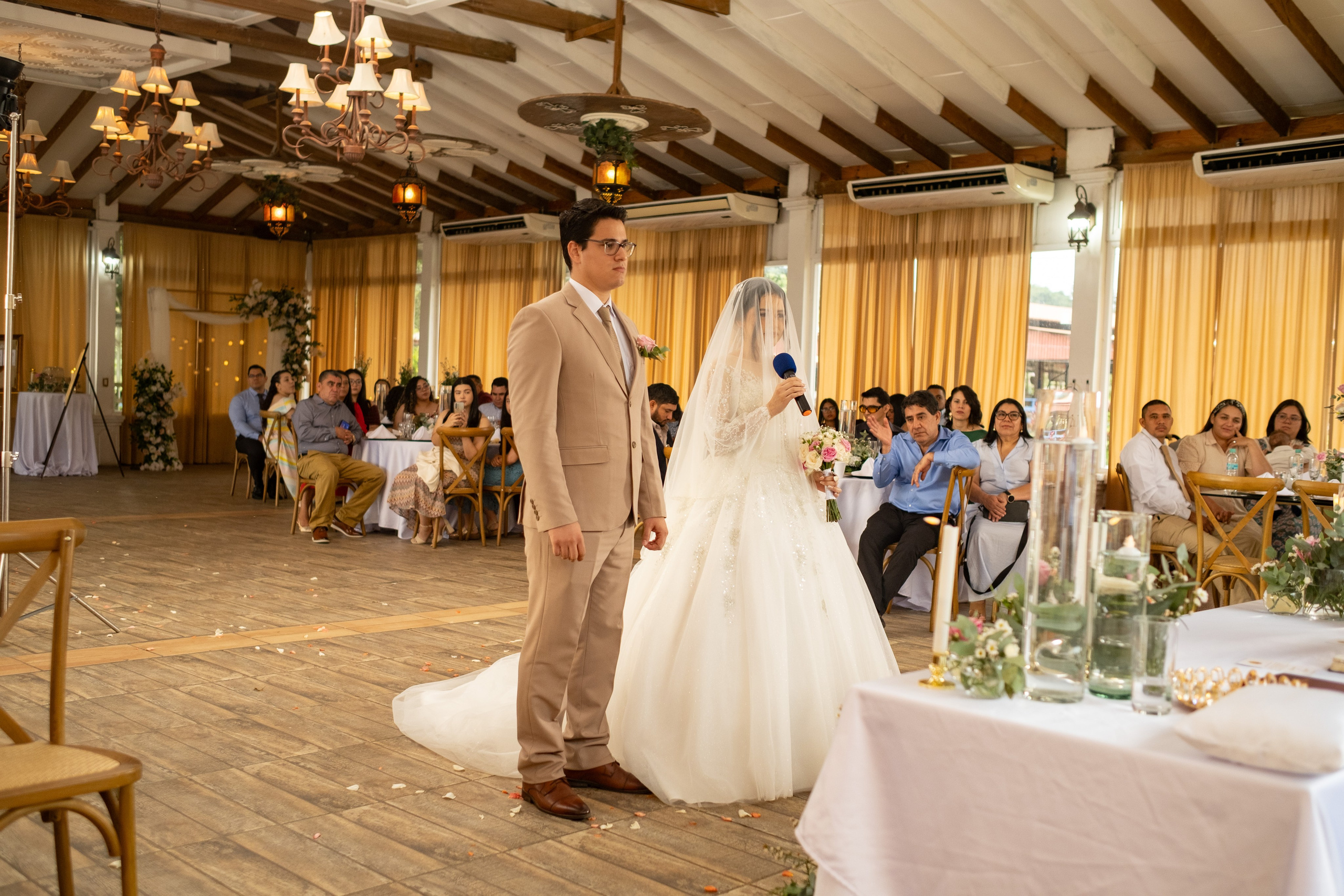 Abi & Gio. Daniel Brand | Fotografía de Bodas y Comercial en Honduras