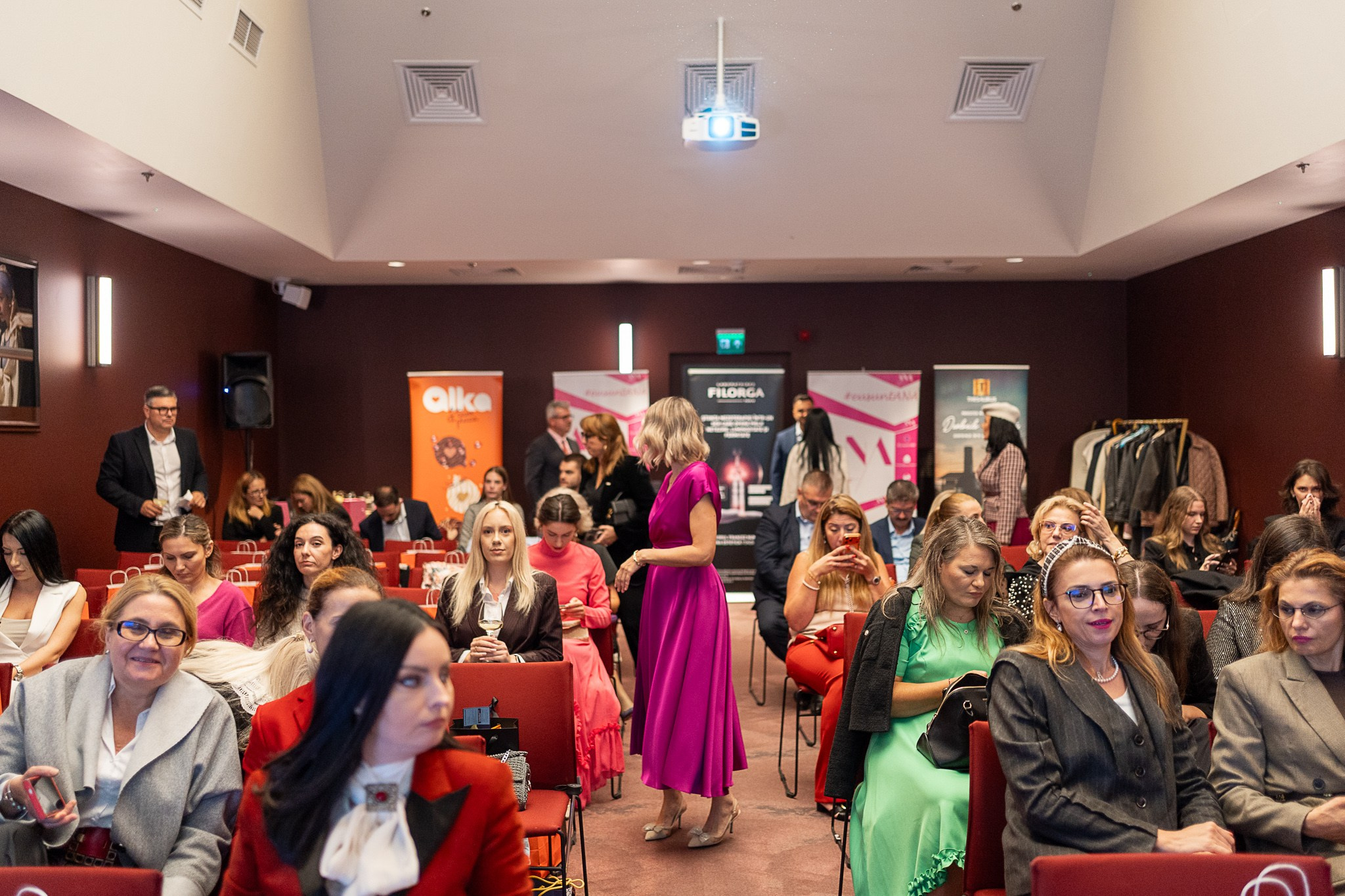 Eu sunt Ana — Editia 26. Wedding and Event Photographer— Bucharest, Romania