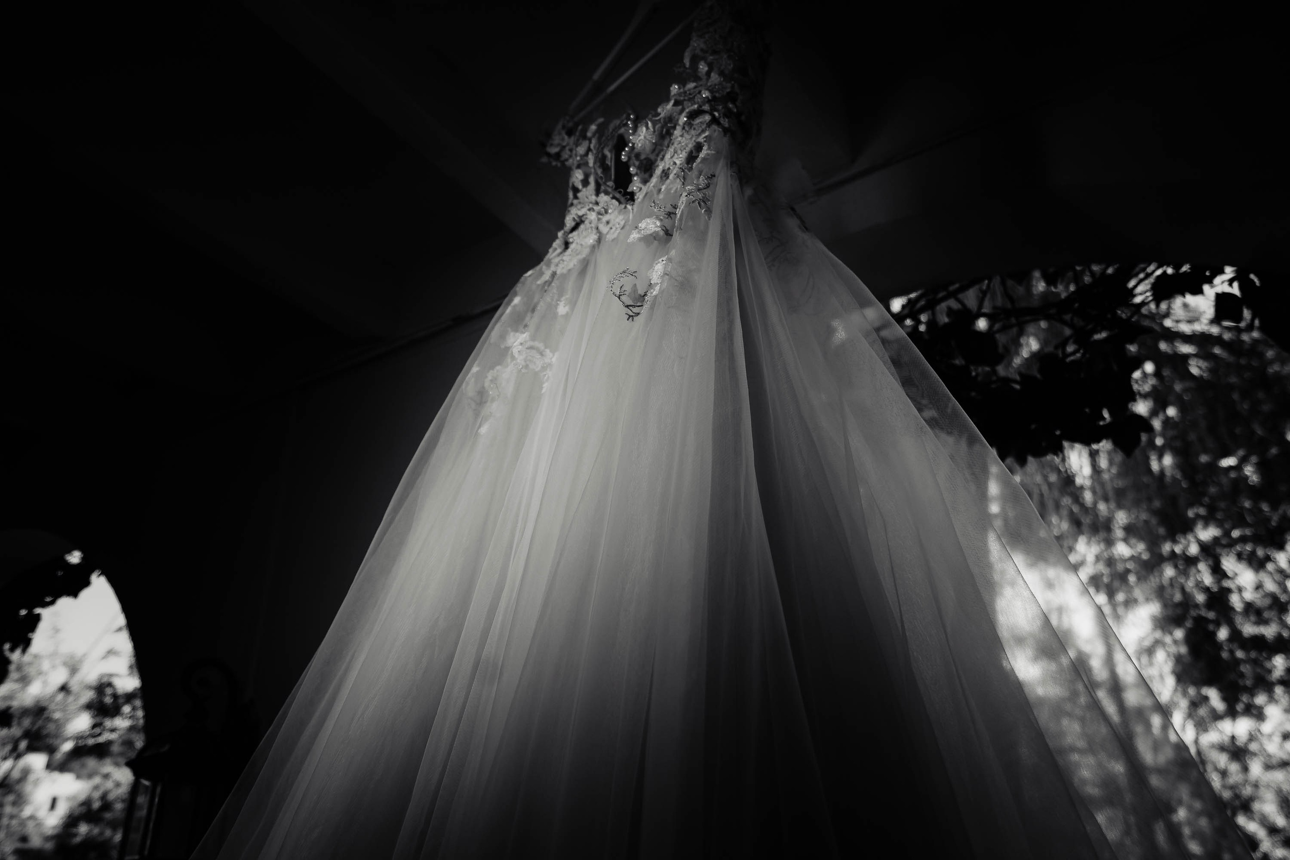 Wedding in Mallorca at Mhares Beach Club. Mallorca Wedding, Corporate & Social Photographer