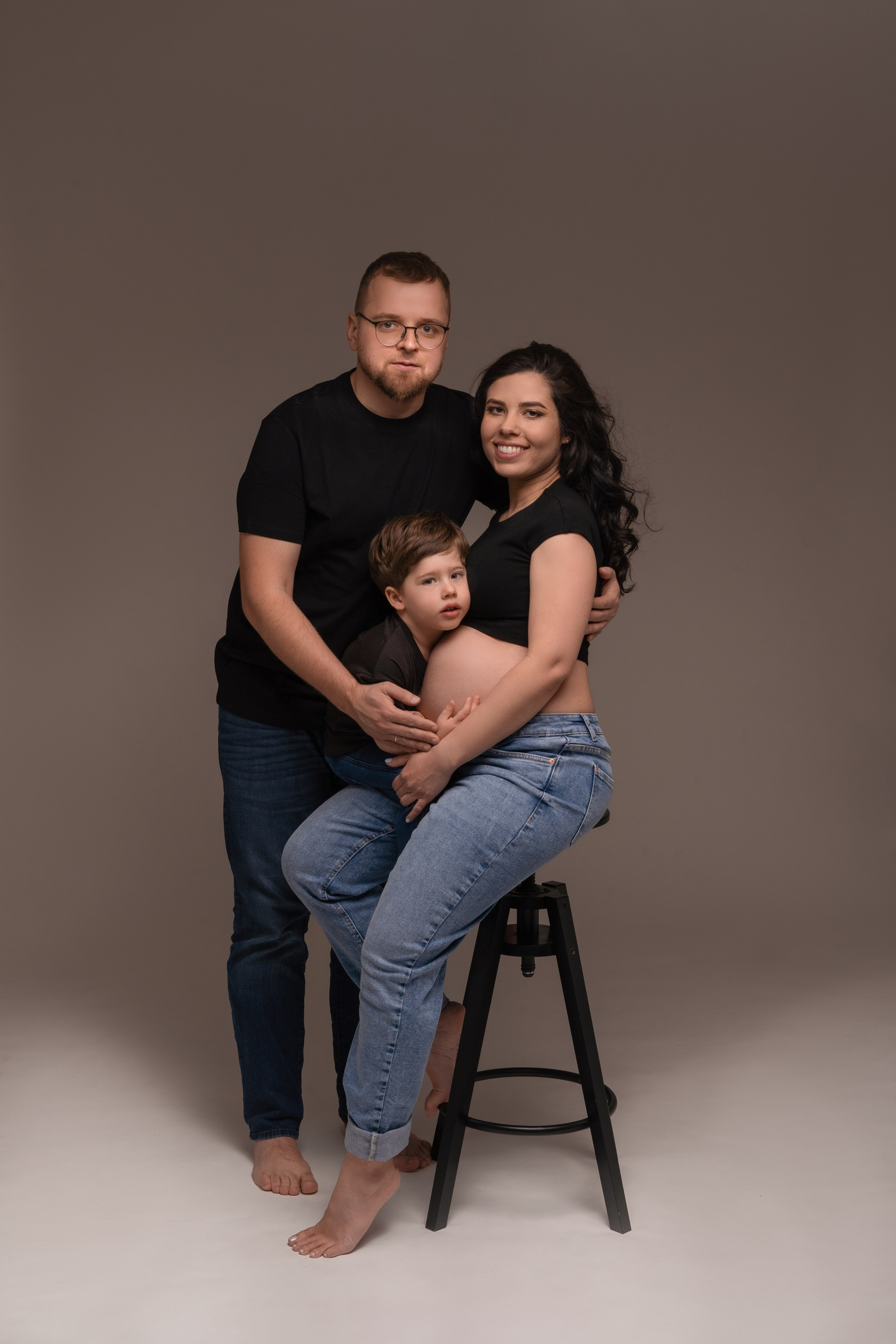 Sesja ciązowa. Fotograf Łódź - sesja ciążowa, noworodkowa, dziecięca. Studio w Łodzi