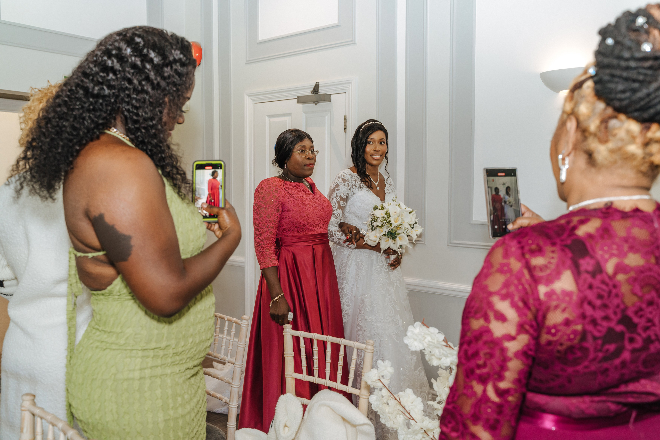 A wedding at Woldingham Golf Club, Woldingham Golf Club wedding, wedding photographer at Woldingham Golf Club