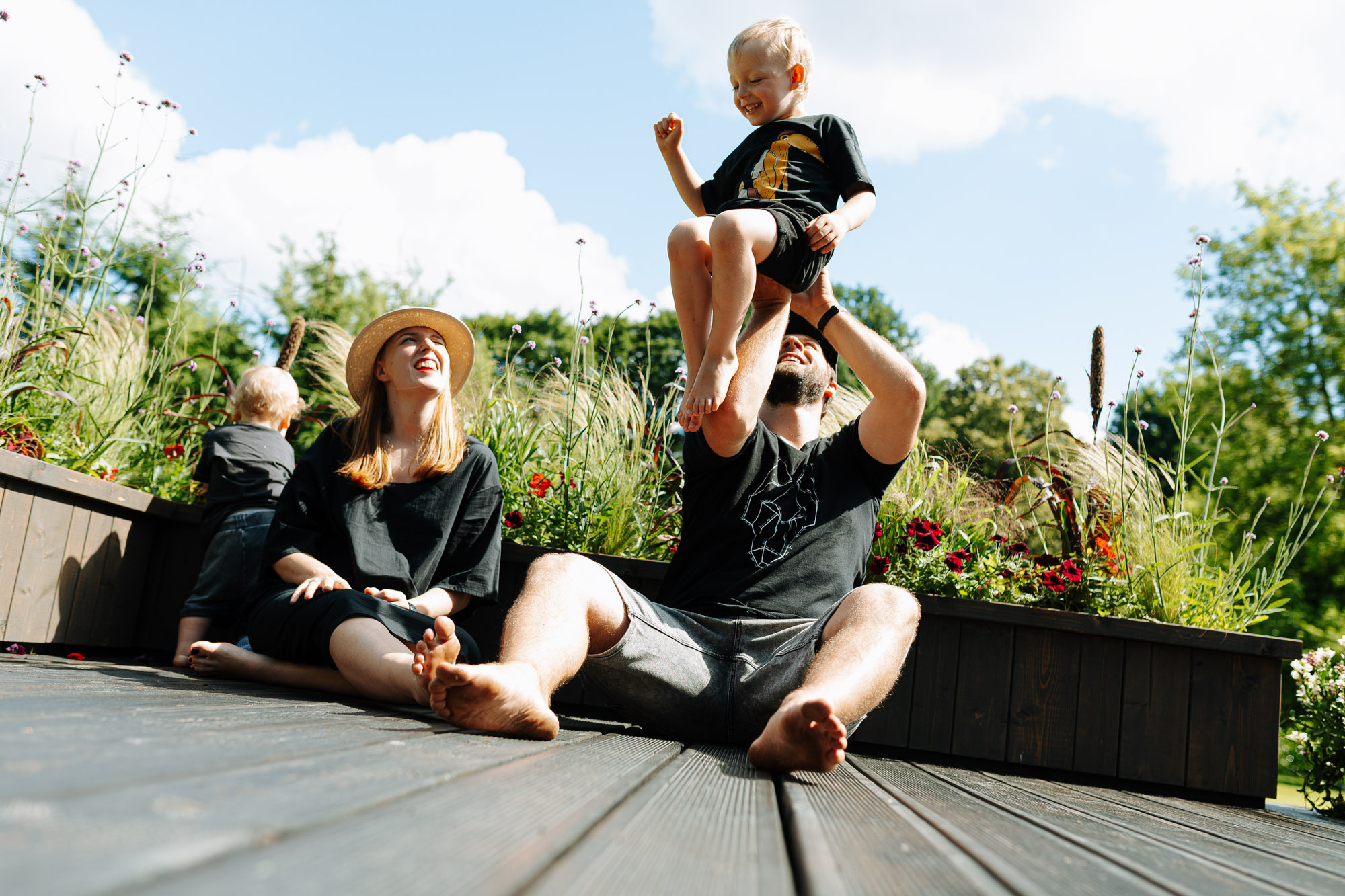 Ģimenes fotosesija savā mājā