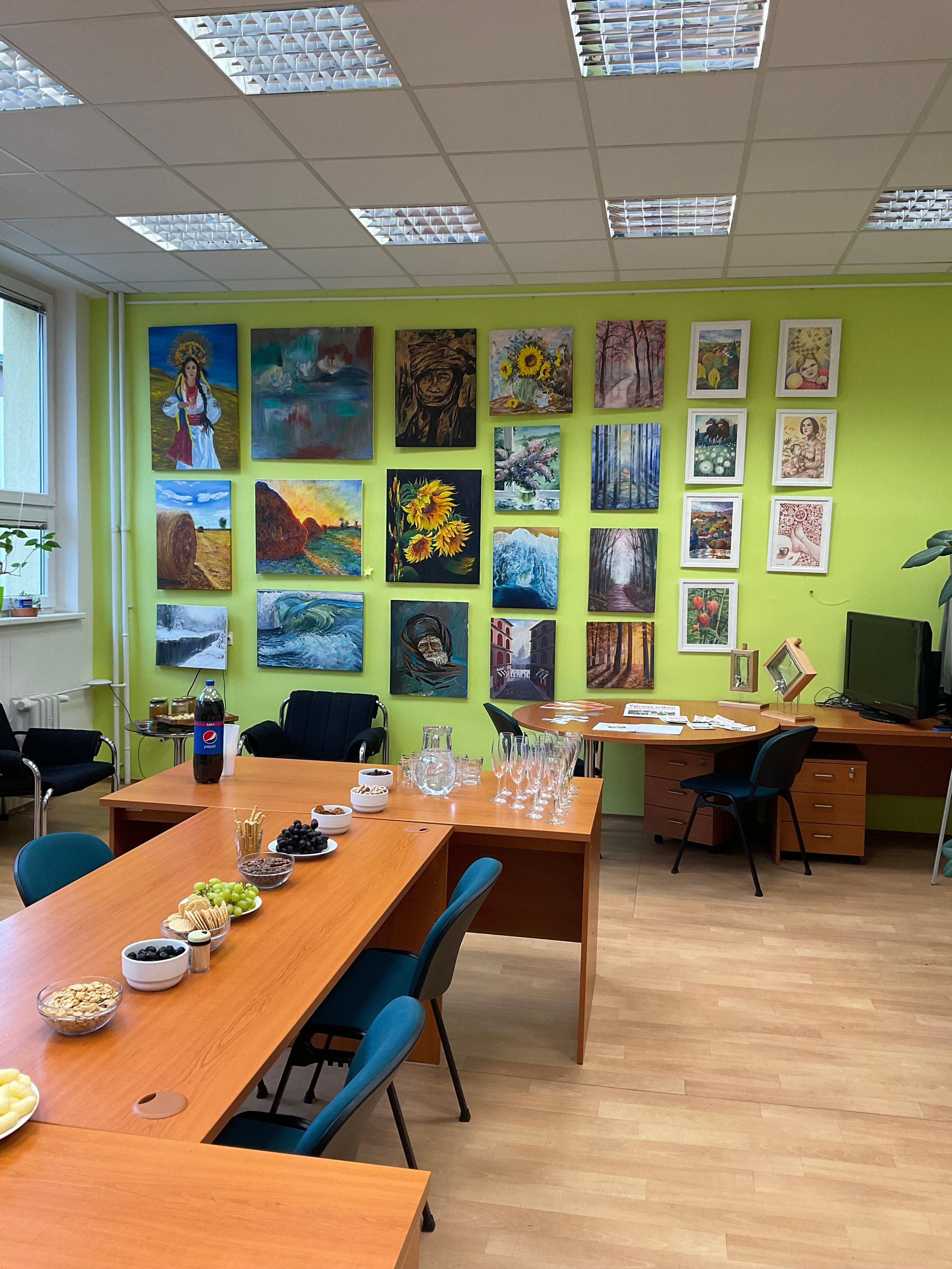 ВЫСТАВКИ / МЕДИА. GALA художник из г. Харьков в Чехии