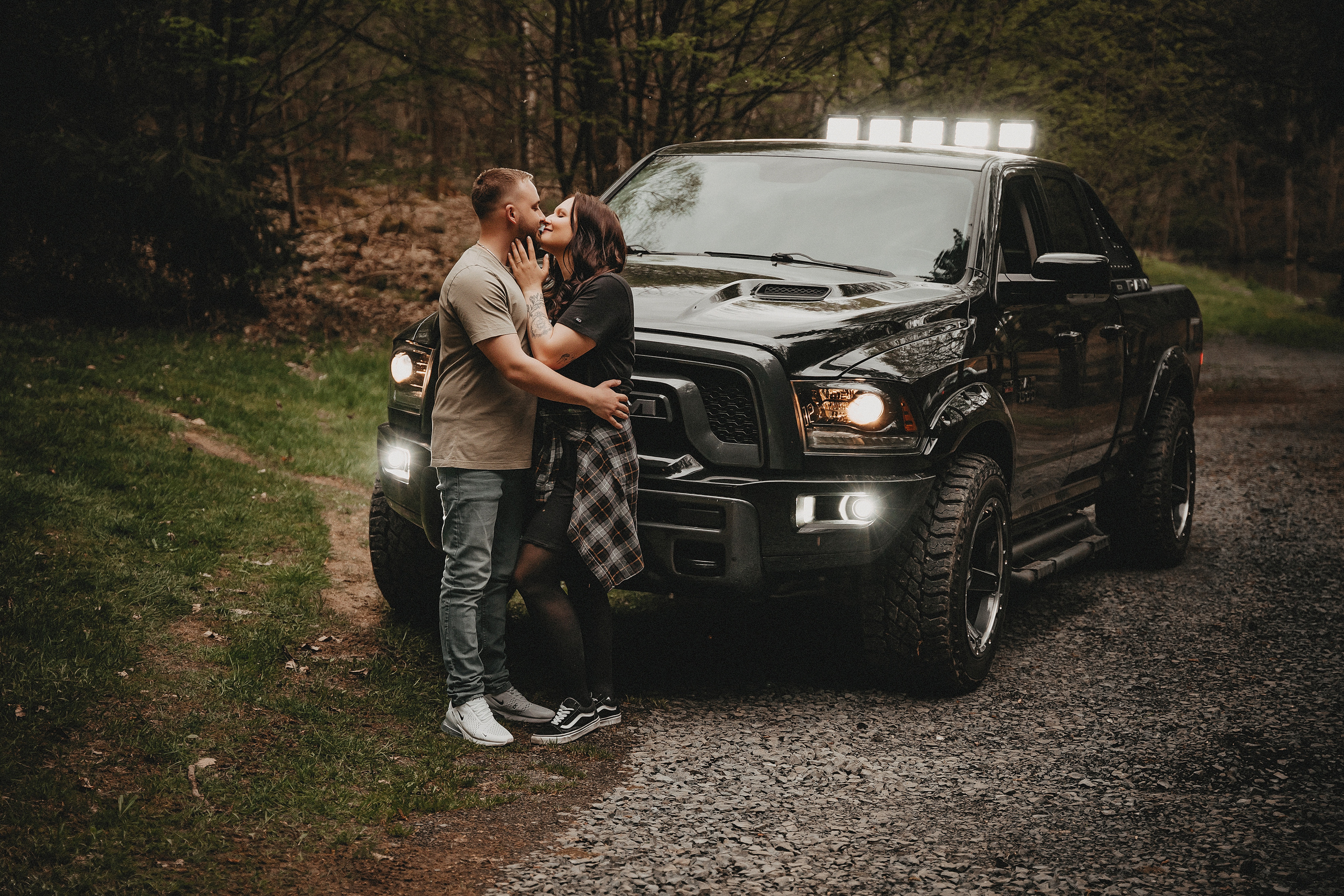 Paarshooting Jess und Phil. Portraitfotografie in Gründau Elena Ohnstedt