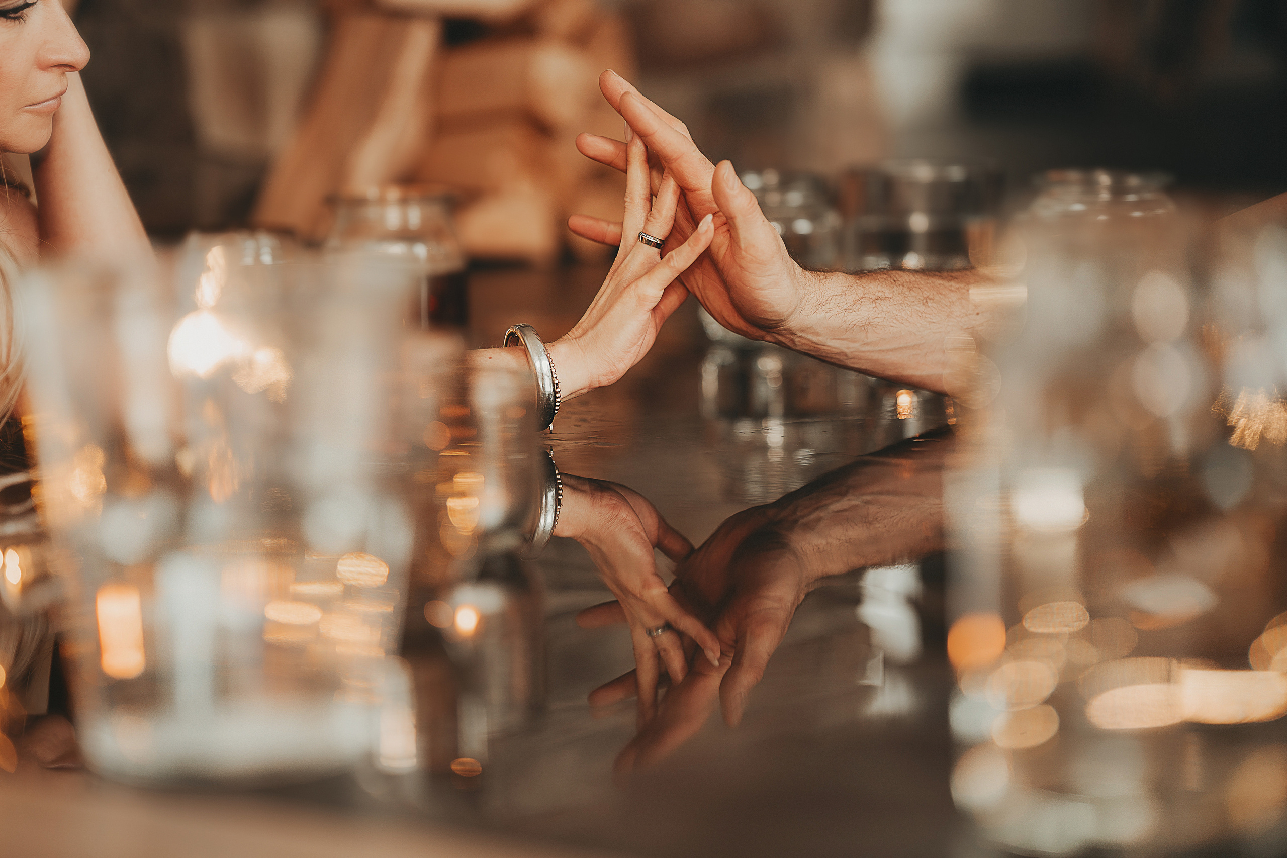 Paarsession at home. Portraitfotografie in Gründau Elena Ohnstedt