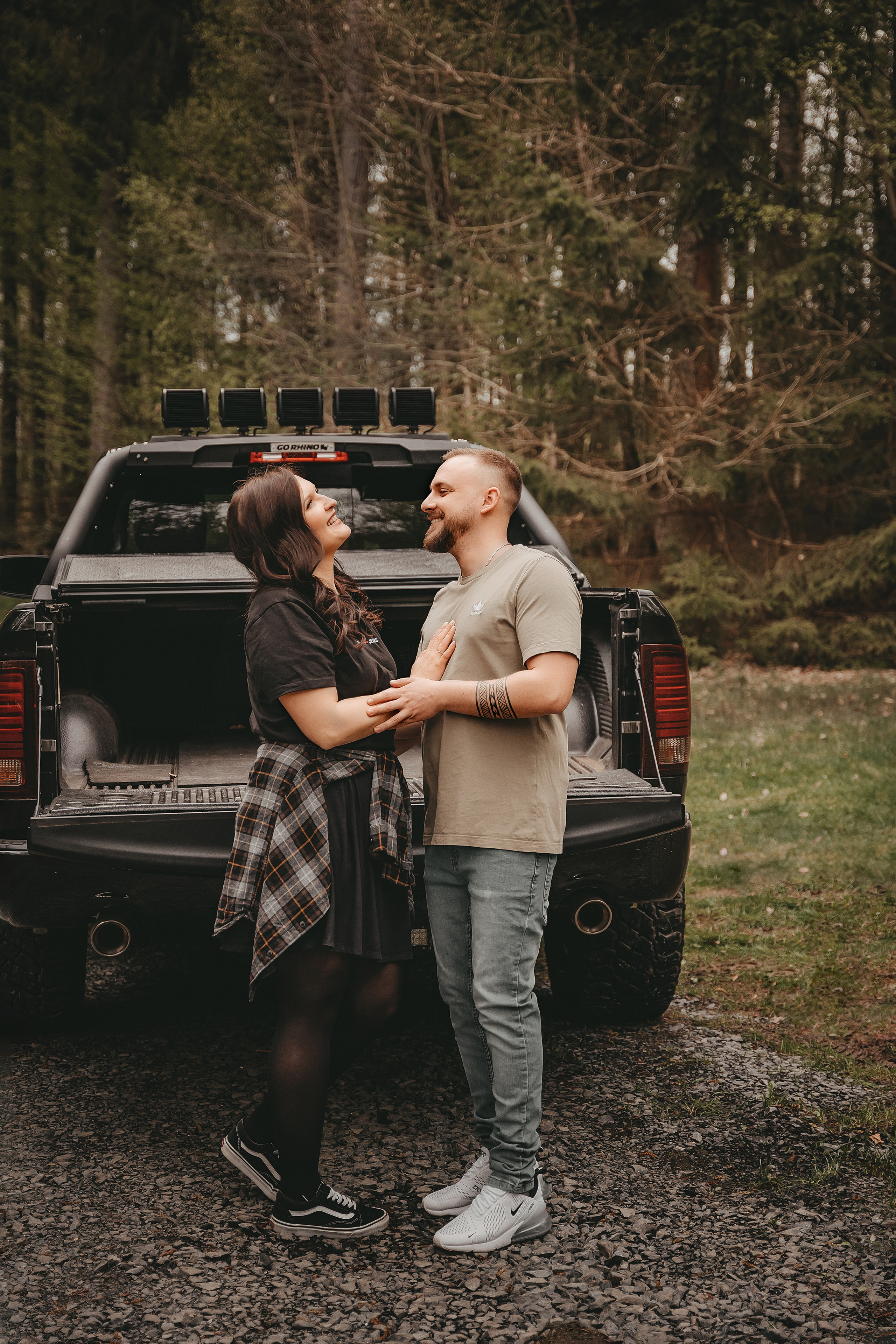 Paarshooting Jess und Phil. Portraitfotografie in Gründau Elena Ohnstedt