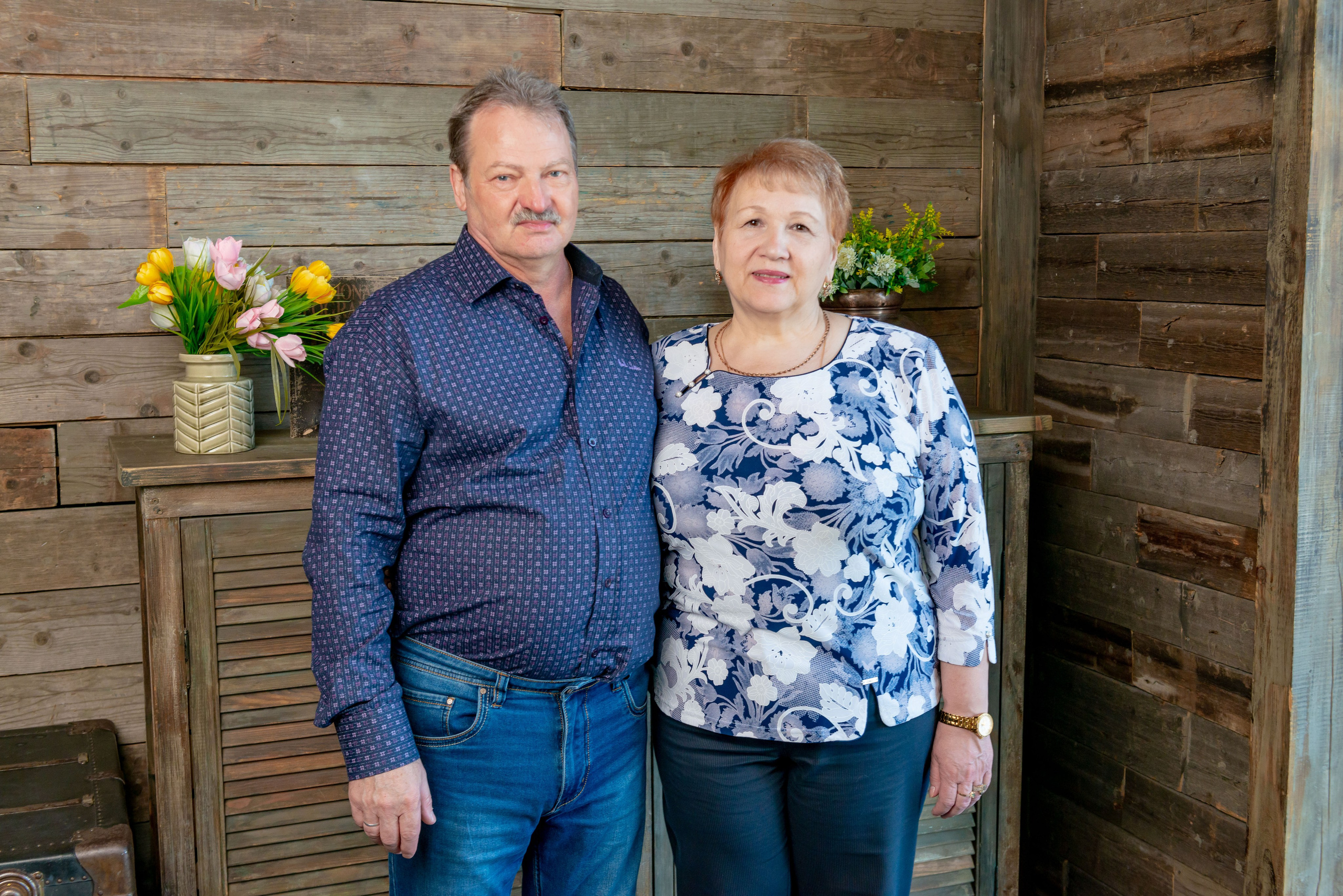 Photosession of a married couple in the studio. FOTÓGRAFO MÉXICO QUINTANA ROO