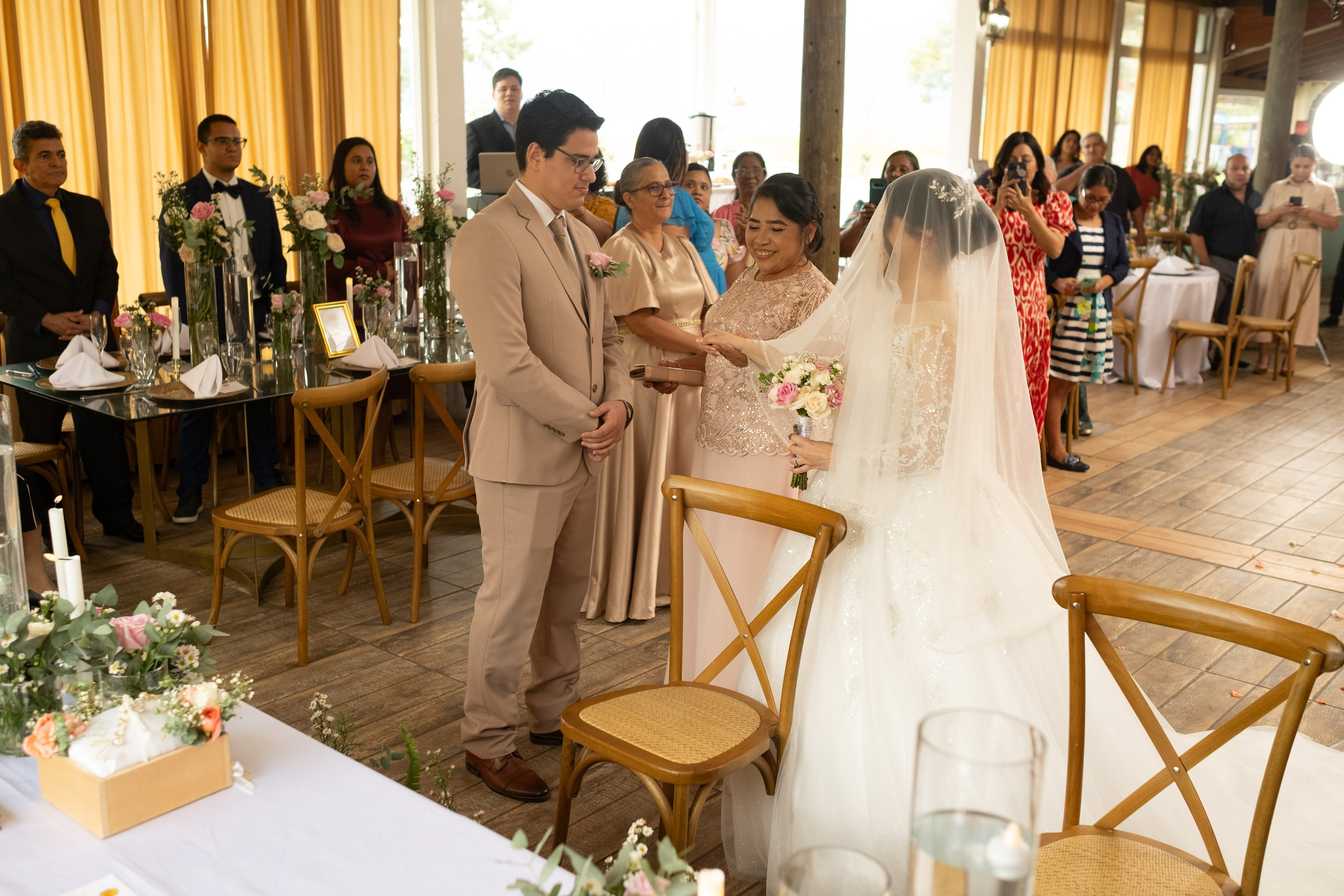 Abi & Gio. Daniel Brand | Fotografía de Bodas y Comercial en Honduras