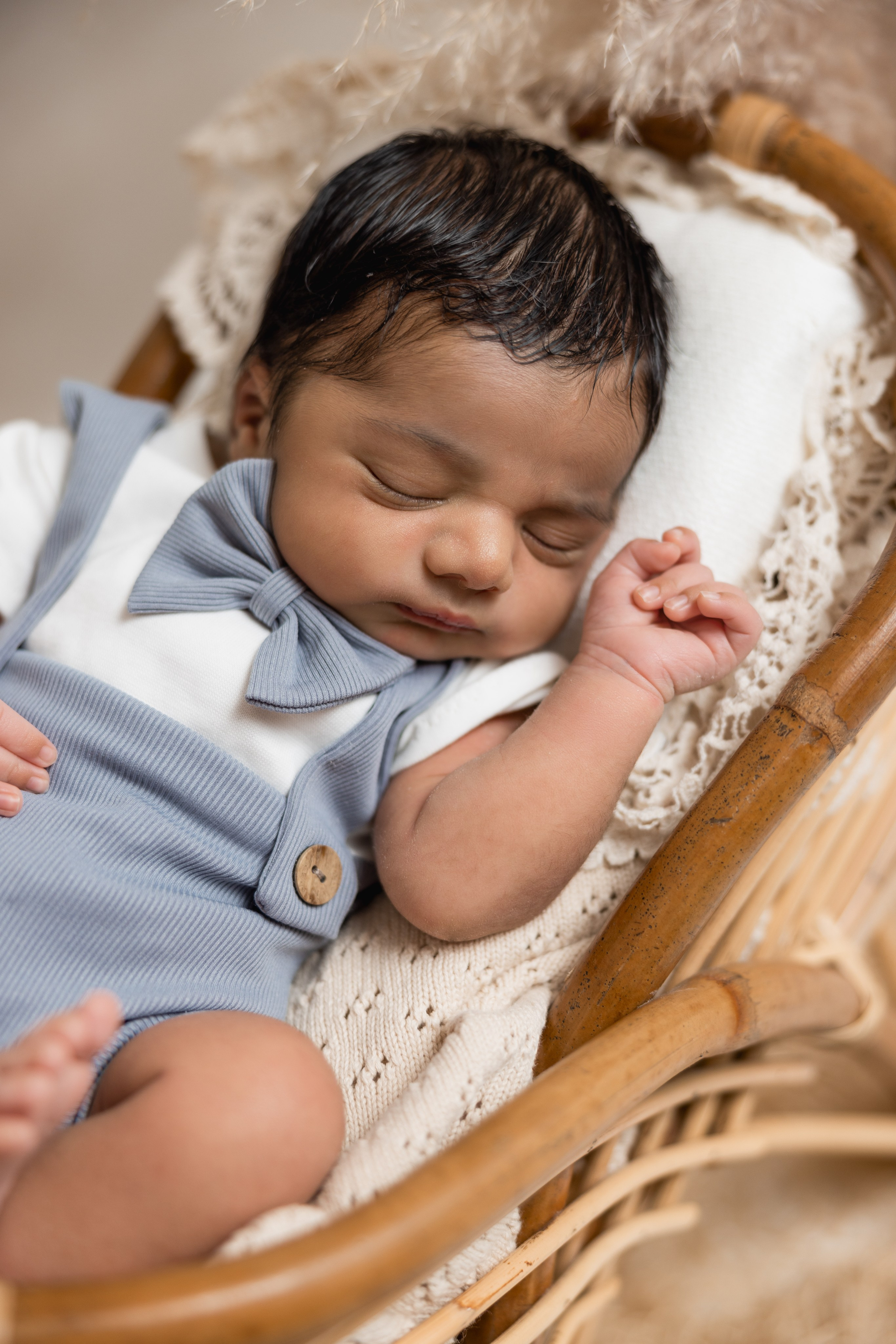 Newbornshooting in Pforzheim und Umgebung. Neugeborenenfotografie Pforzheim Katharina Jozic