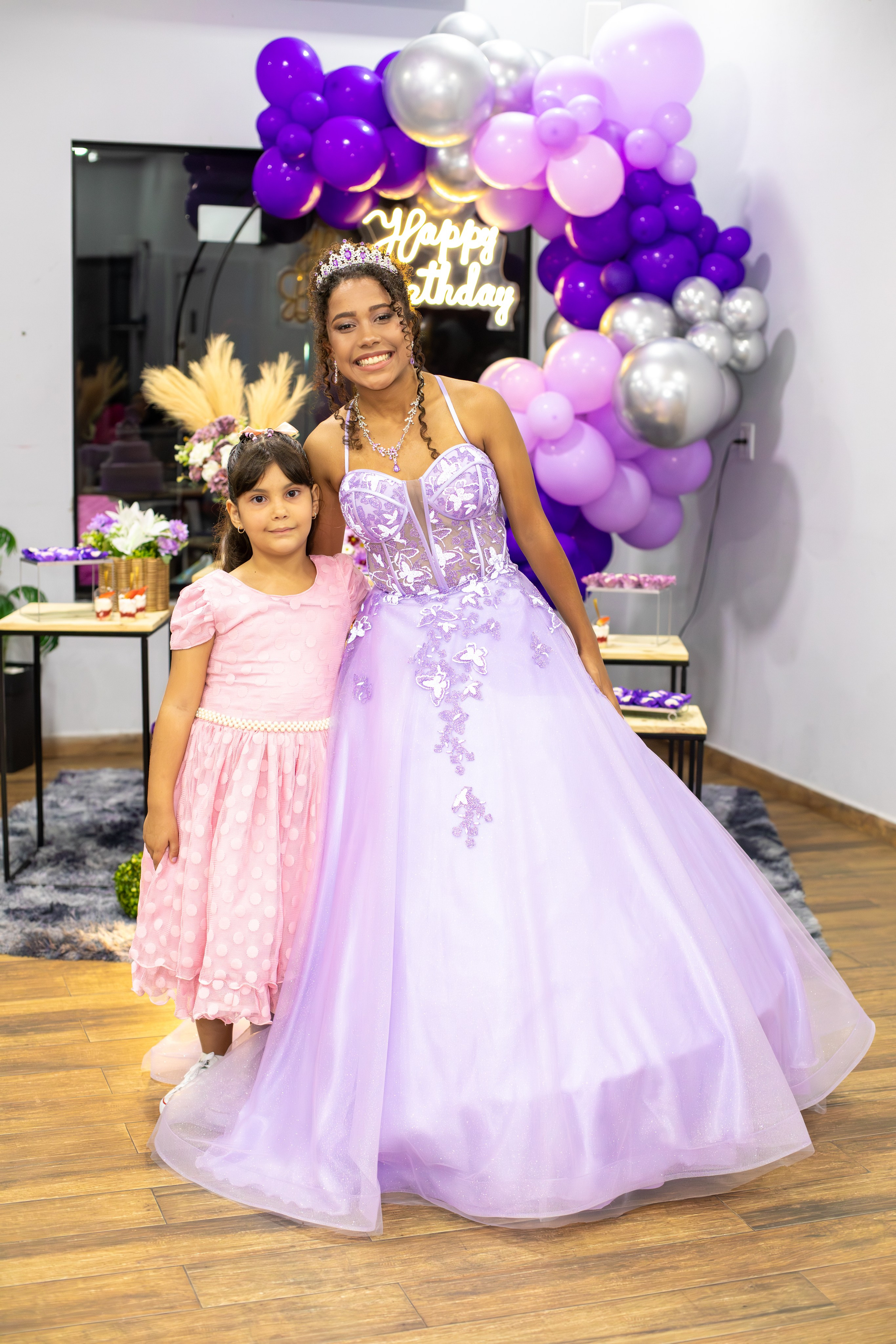 Registro fotográfico de família em festa de aniversário em Joinville - Lenofotografia