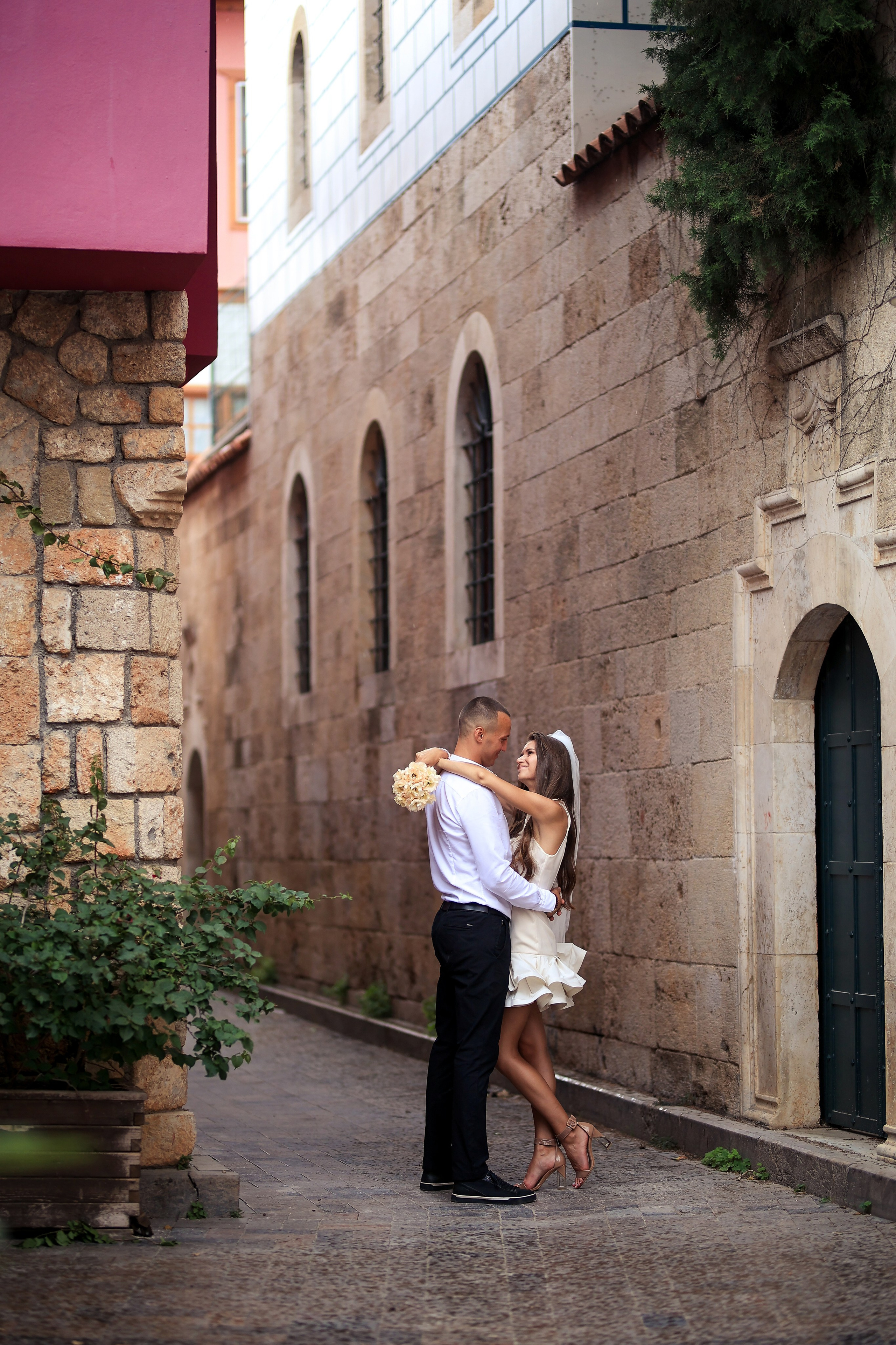 Photoshooting in old town of Antalya. Photographer in Turkey, Antalya, Kemer, Belek, Side, Kas, Fethiye