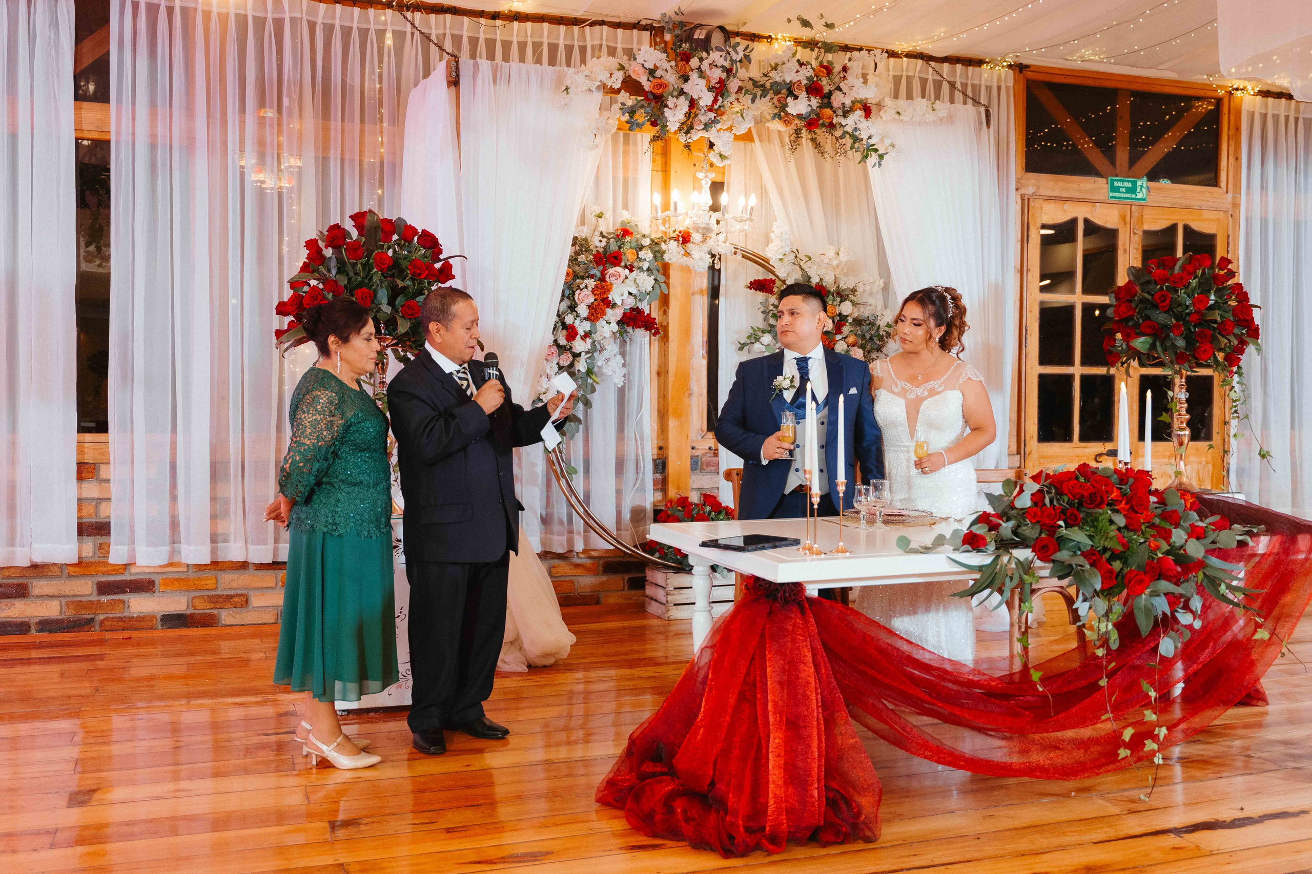 Ivan y Maria. Fotógrafo de bodas en Loja Ecuador | Piero Alvarez PH