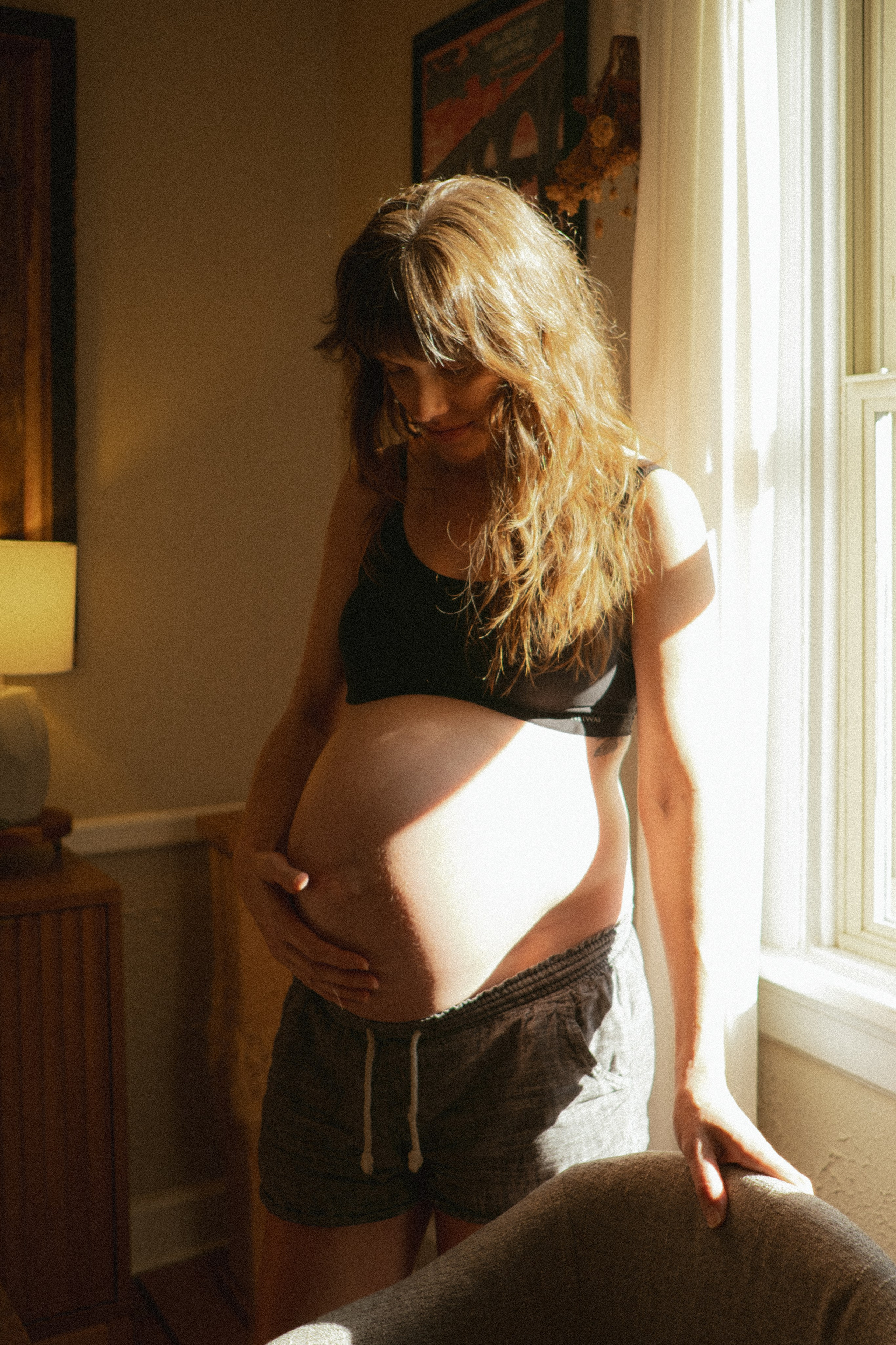 Maternity Photography Portfolio | Artistically capturing pregnancy in Richmond, VA. Family Photographer Richmond VA | Anna Dobrovolskaia