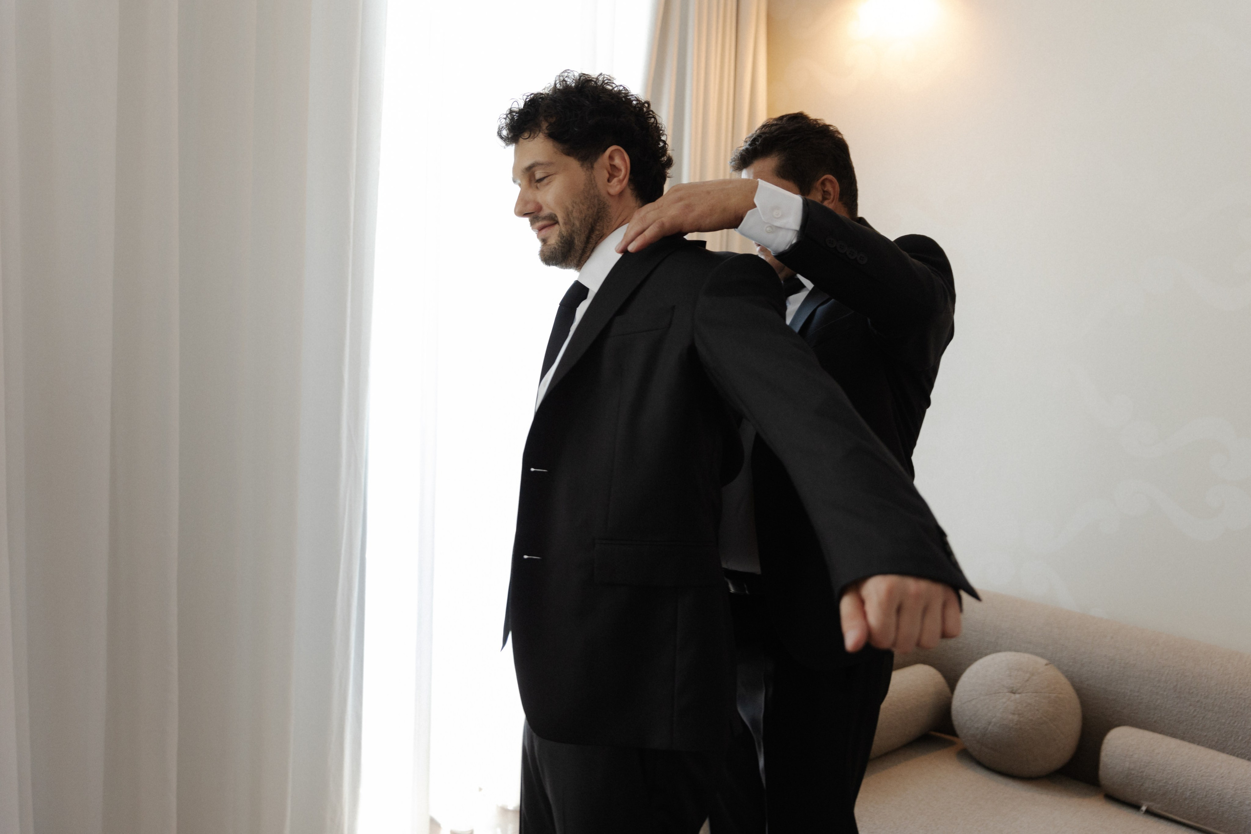 George & Alina | Wedding at Hotel Timisoara. Wedding photographer and videographer based in Timisoara, Romania