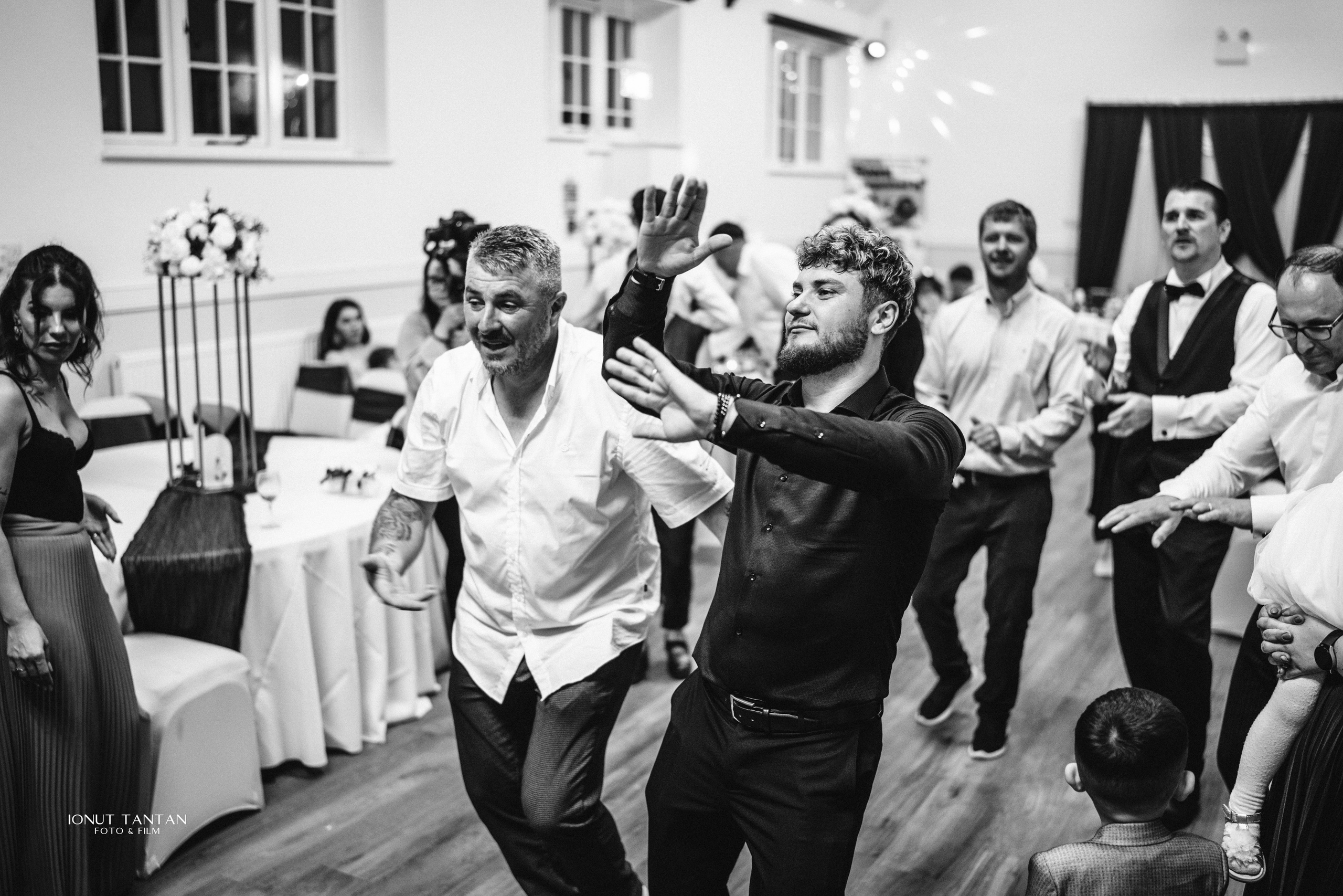 Adrian & Mihaela. TANTAN IONUT FOTO & FILM