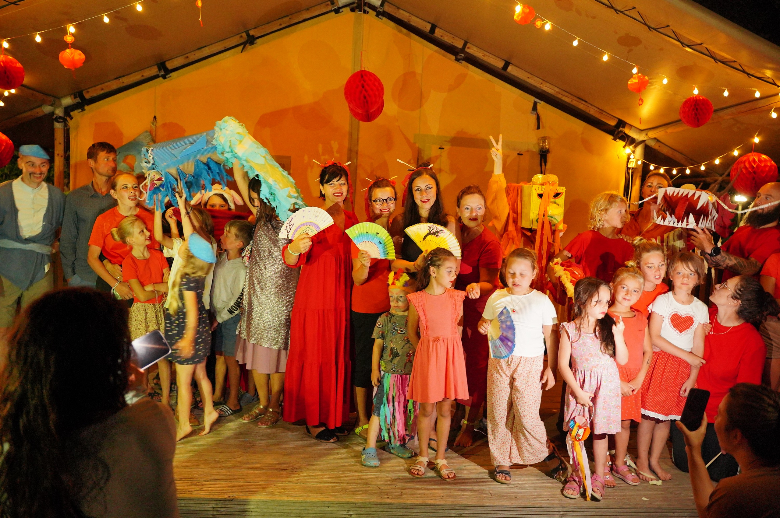 NEW РОДИТЕЛЬ И ПОДРОСТОК. Семейные лагеря в Европе с Ниной Янечковой и Ириной Зиновьевой