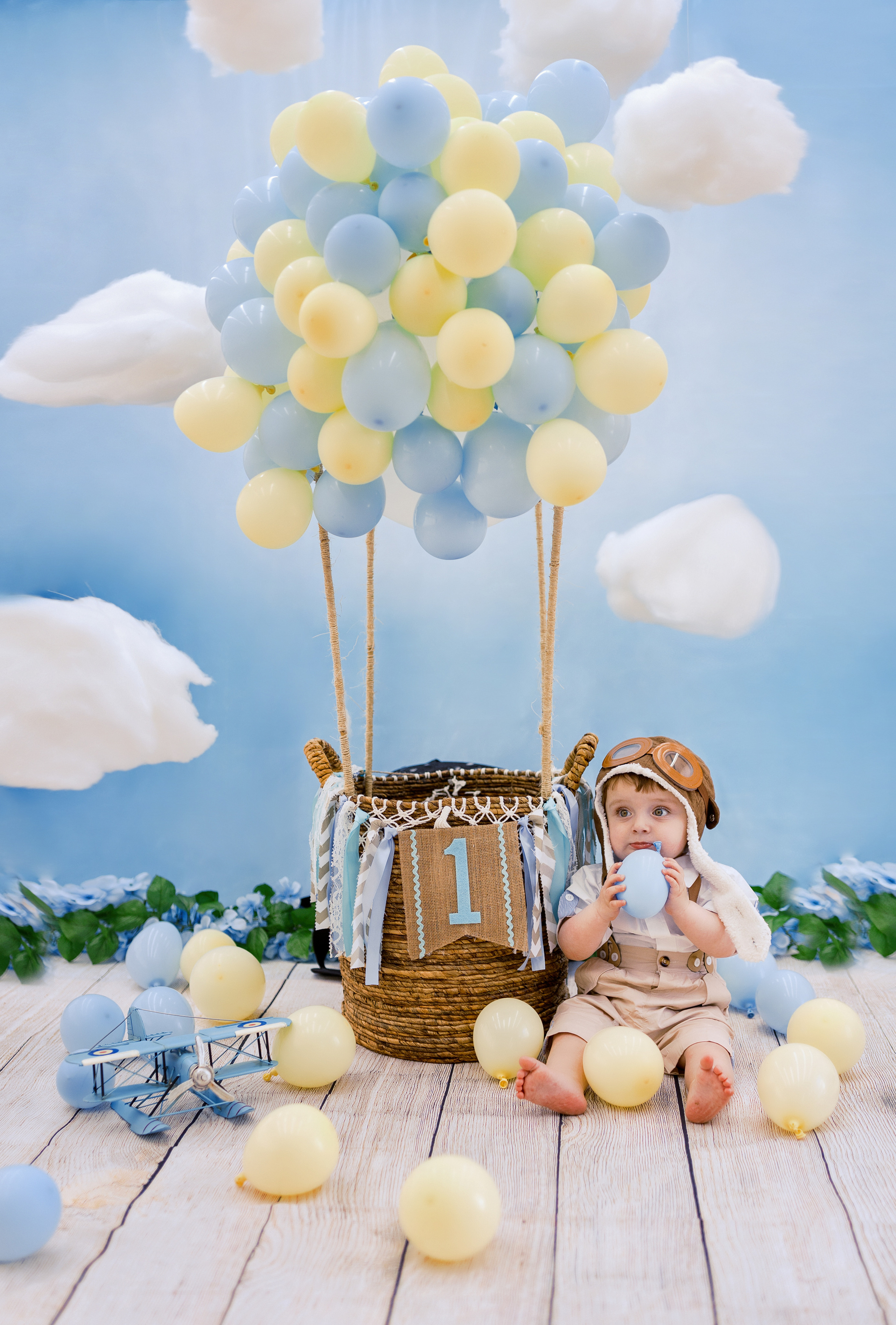 Adam 1st Birthday. Professional photographer in NYC Kristina Bagdasaryan