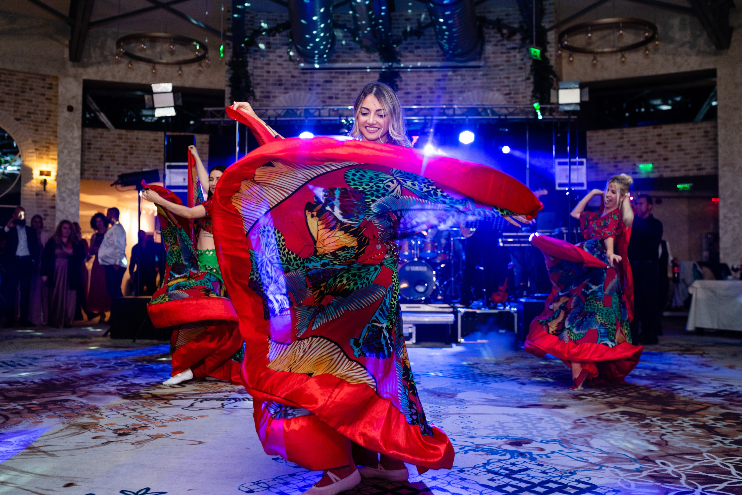 Elena & Cristi. Acasă