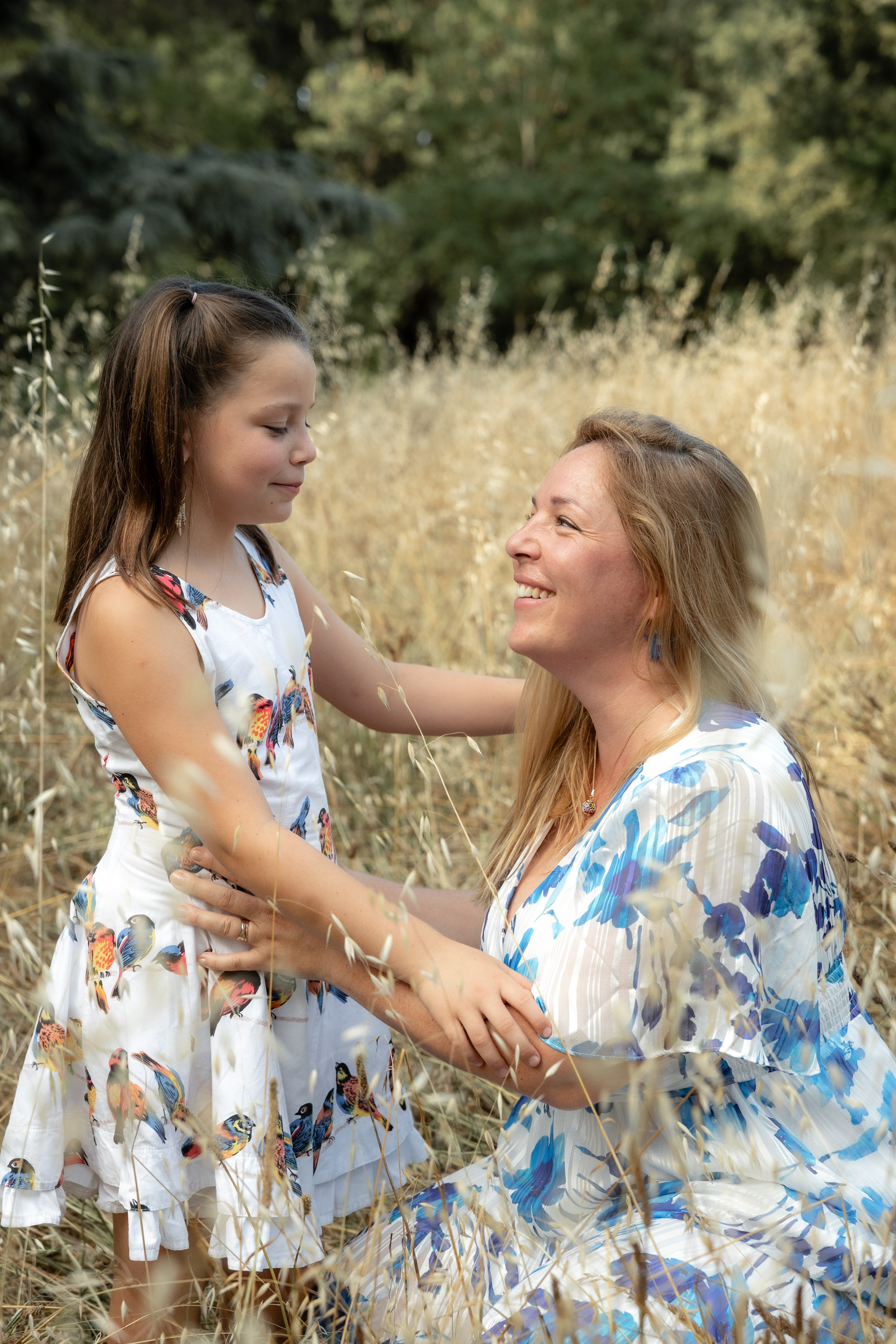 Family photoshoot in Parc du Cabirol, Colomiers. Eugénie Smirnova — your photographer in Toulouse and southwest France
