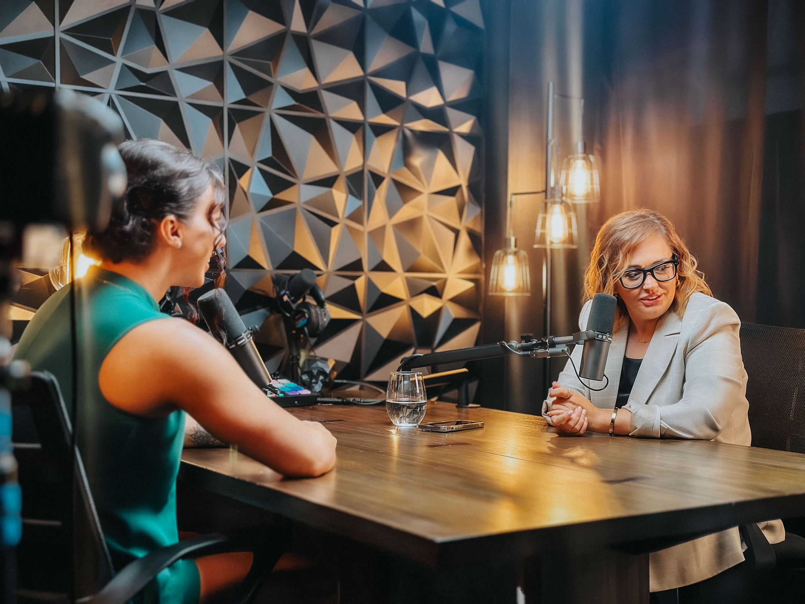 Как помочь дочери добиться успеха и собрать 1 млн подписчиков. ИРА И ЯСЯ. ON THE VIBE OF SUCCESS — A blog about extraordinary people with Kristi