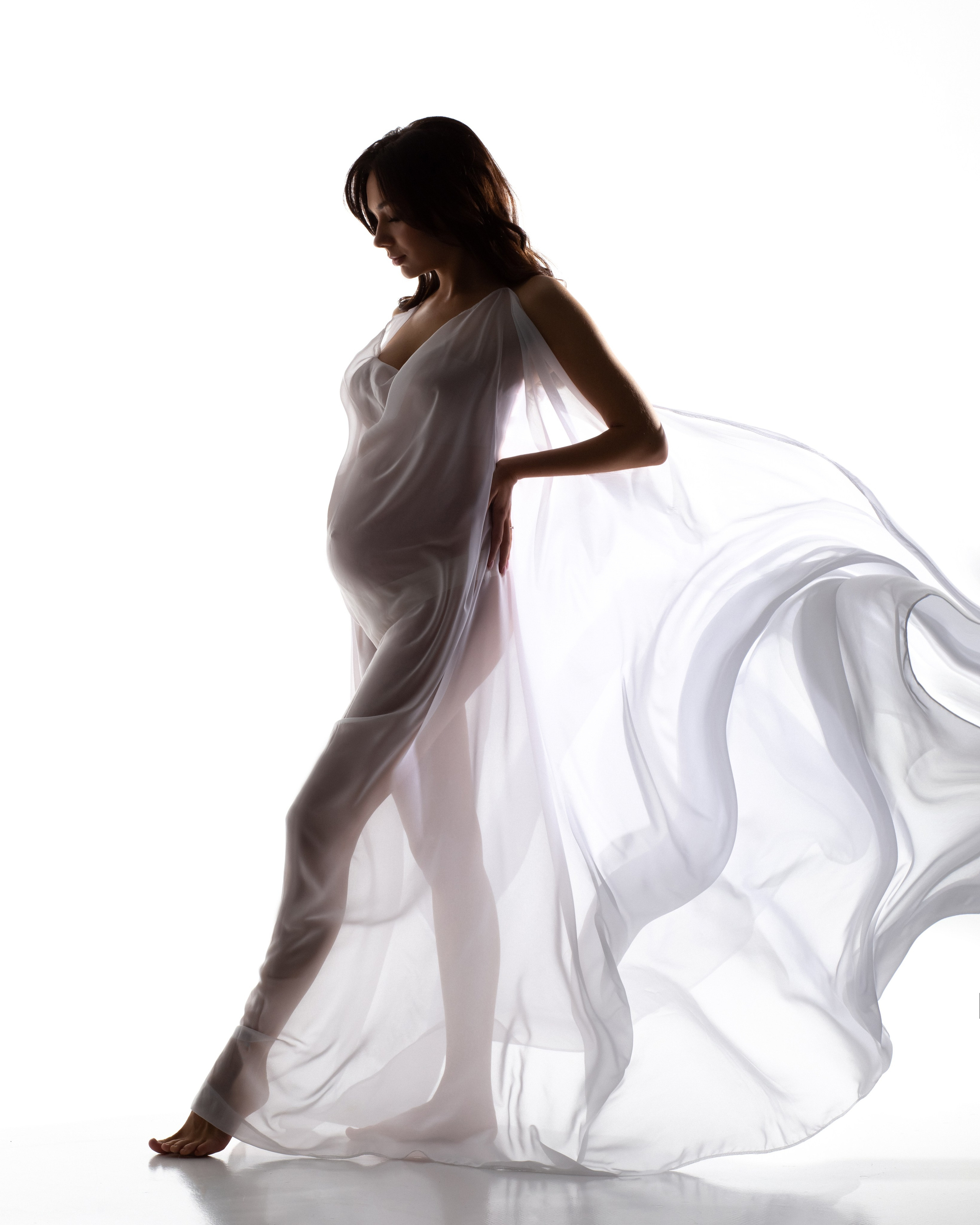 Photo shoot in minimalist style. Professional photographer in Spain