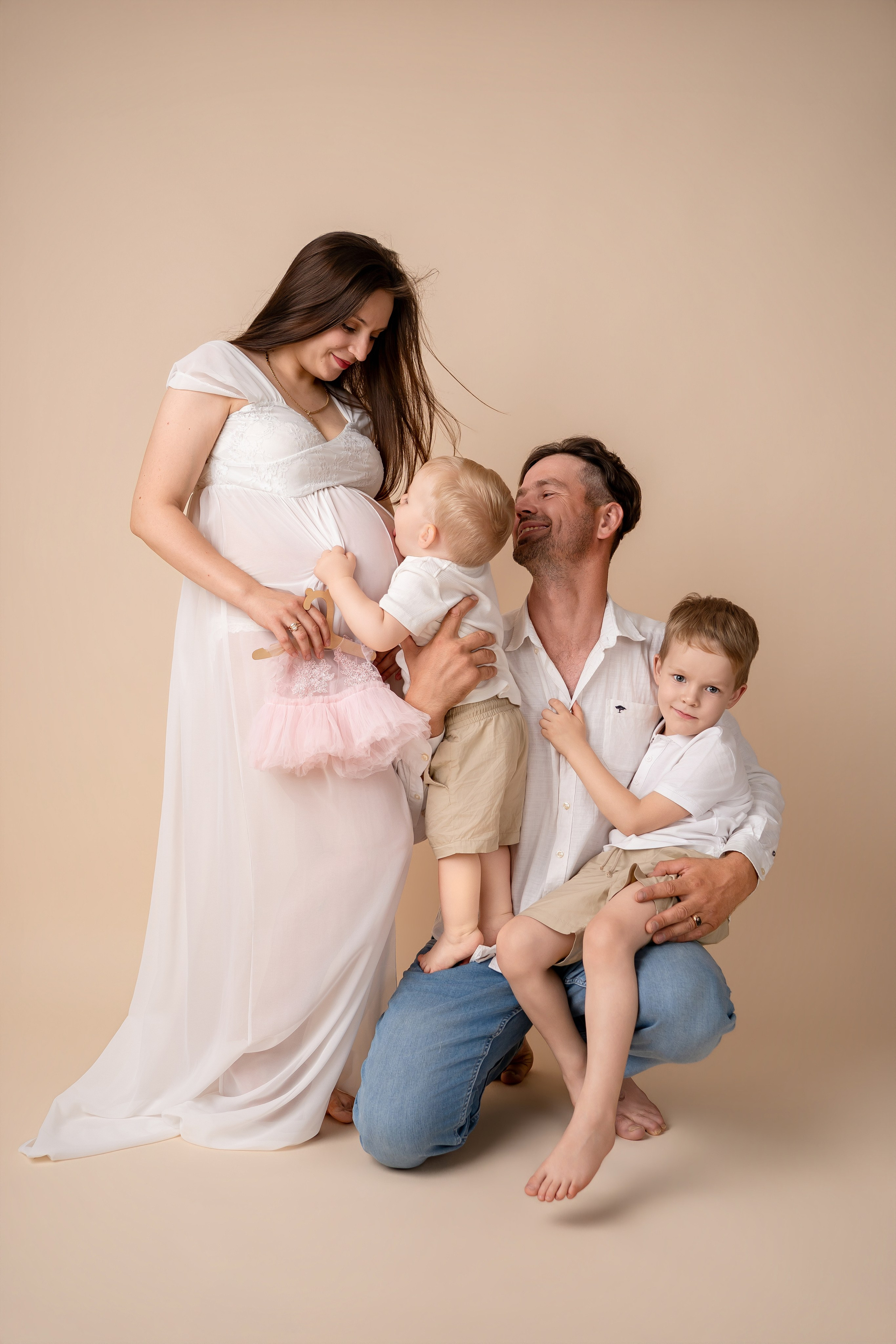 Babybauchshooting in Berlin – Elegant & Natürlich