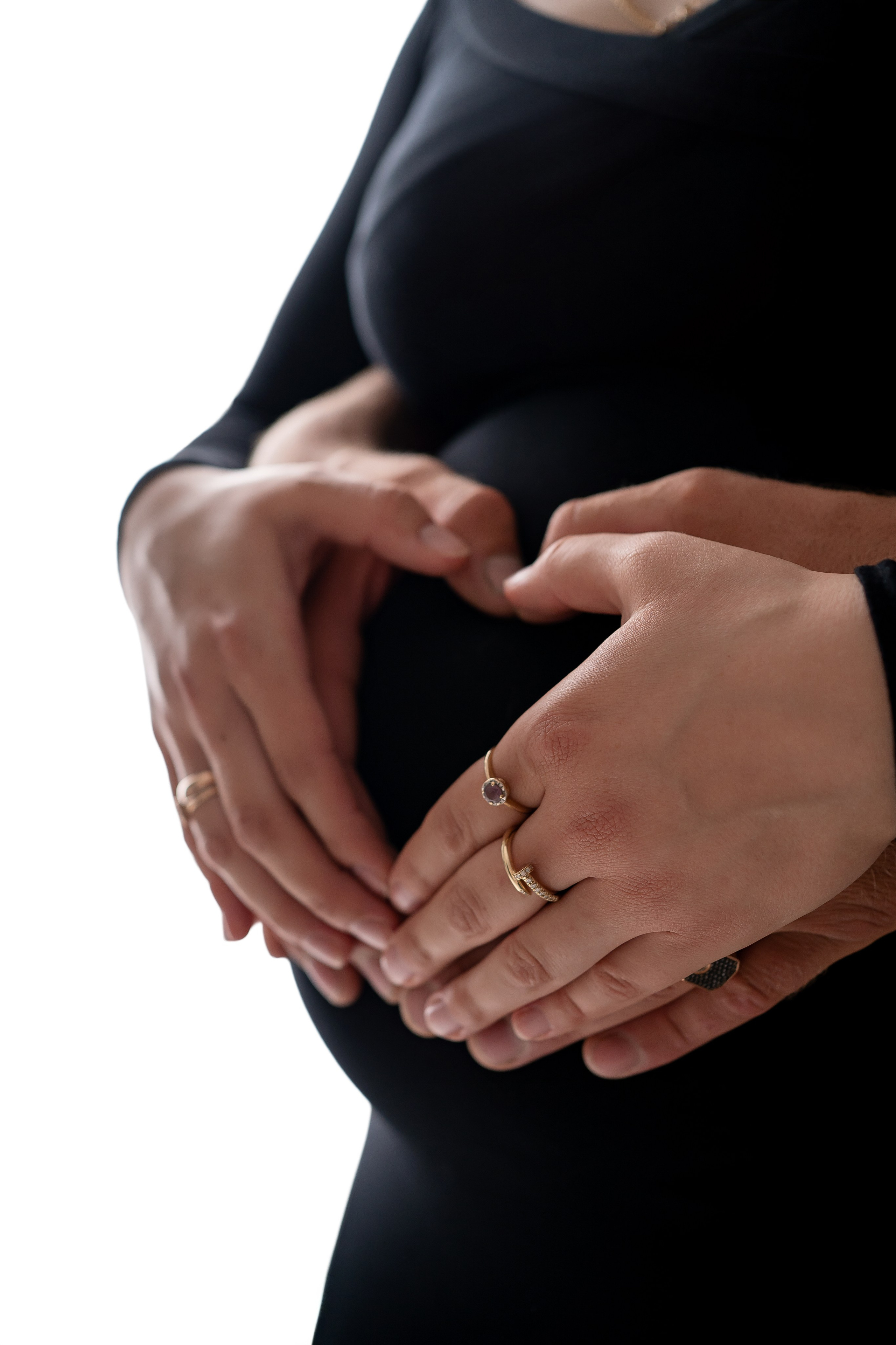 Babybauchshooting in Berlin – Elegant & Natürlich