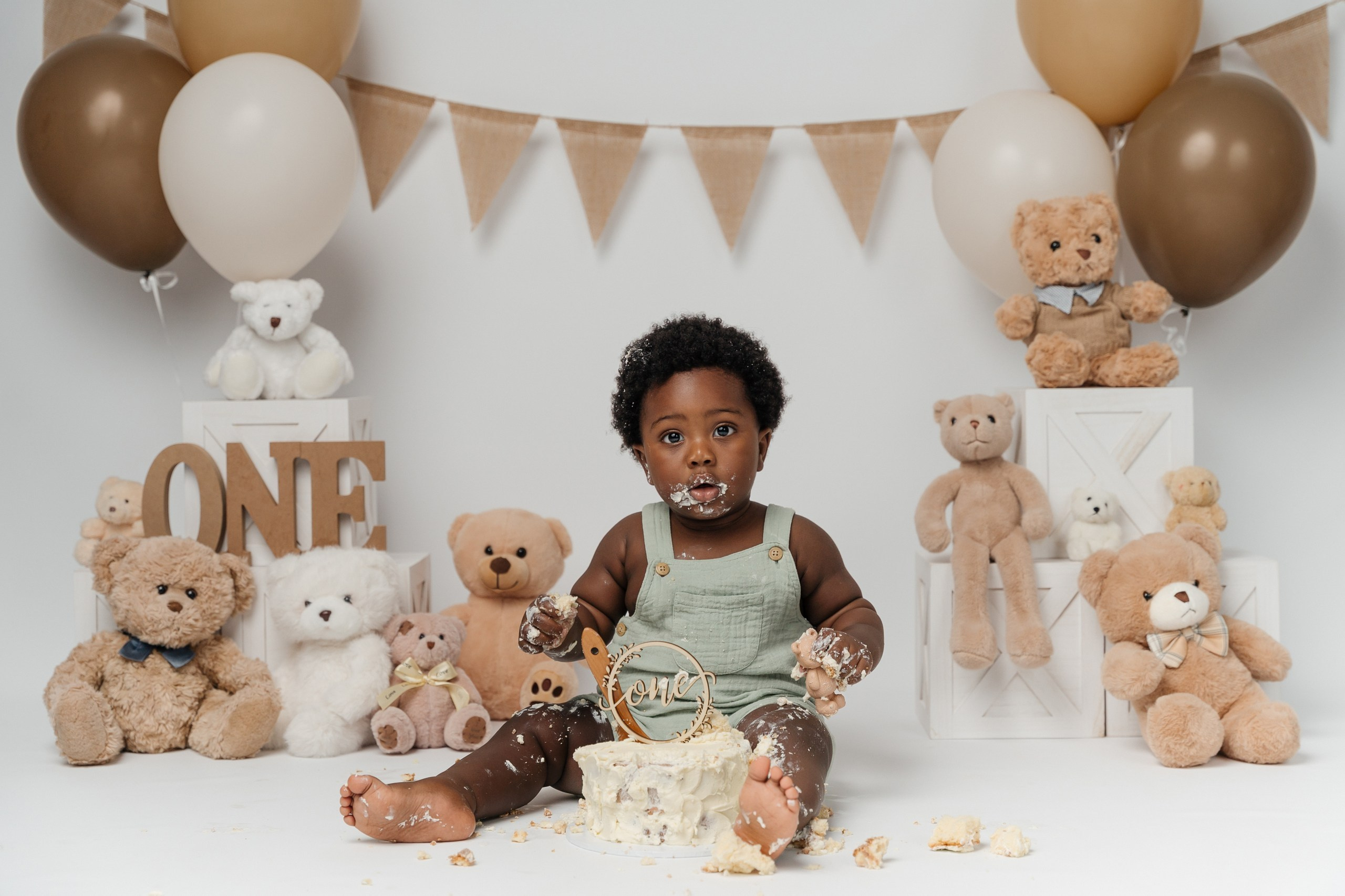 Adorable baby Chukwuma 🥰. Newborn and family photographer. Hills District. Sydney
