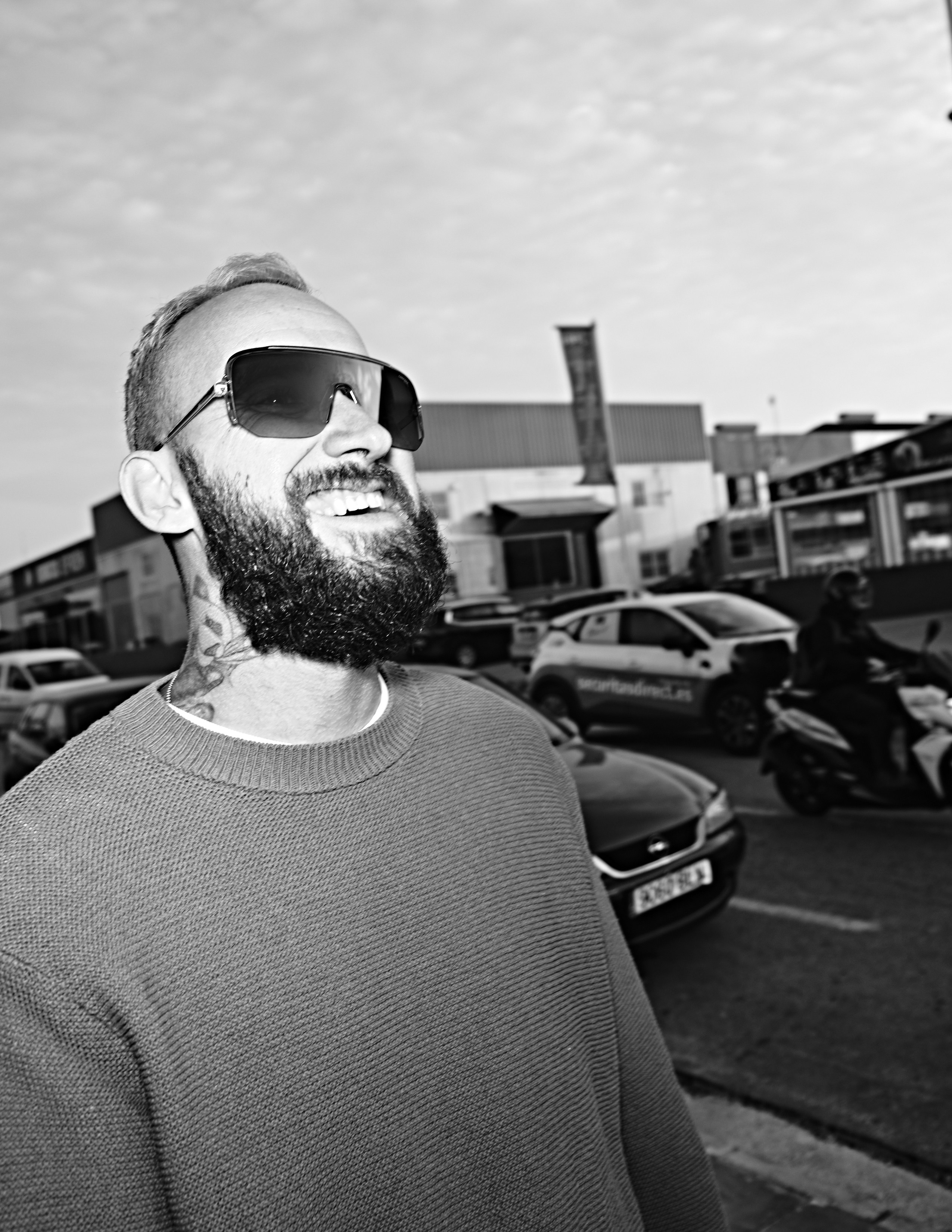 Street photography with flash light in the industrial area of Torrevieja, Alicante