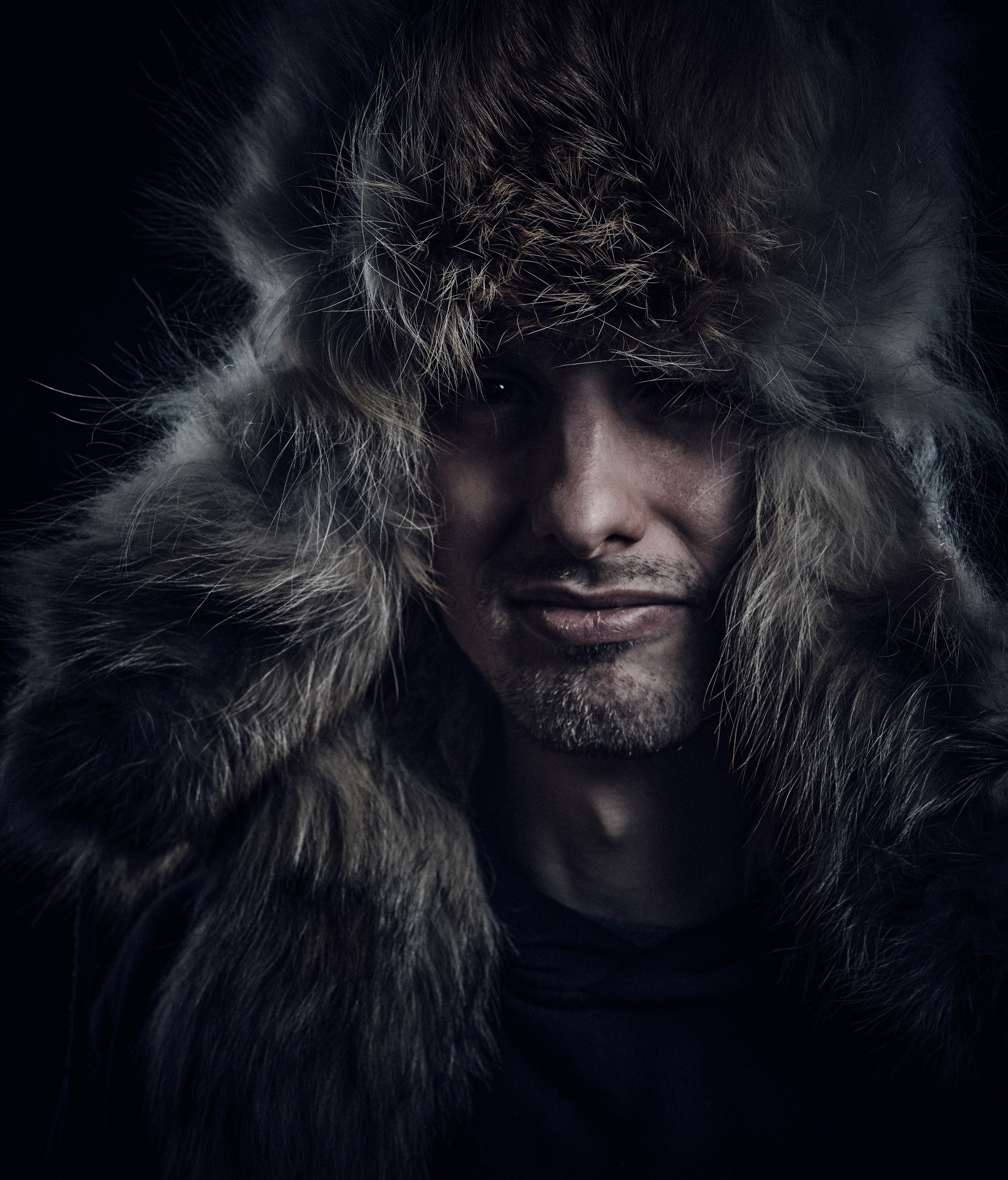 Męska sesja portretowa w stylistyce Bohaterów Jack’a Londona (z książki Biały Kieł). Andriej Szypilow - Fotografia & Wideografia