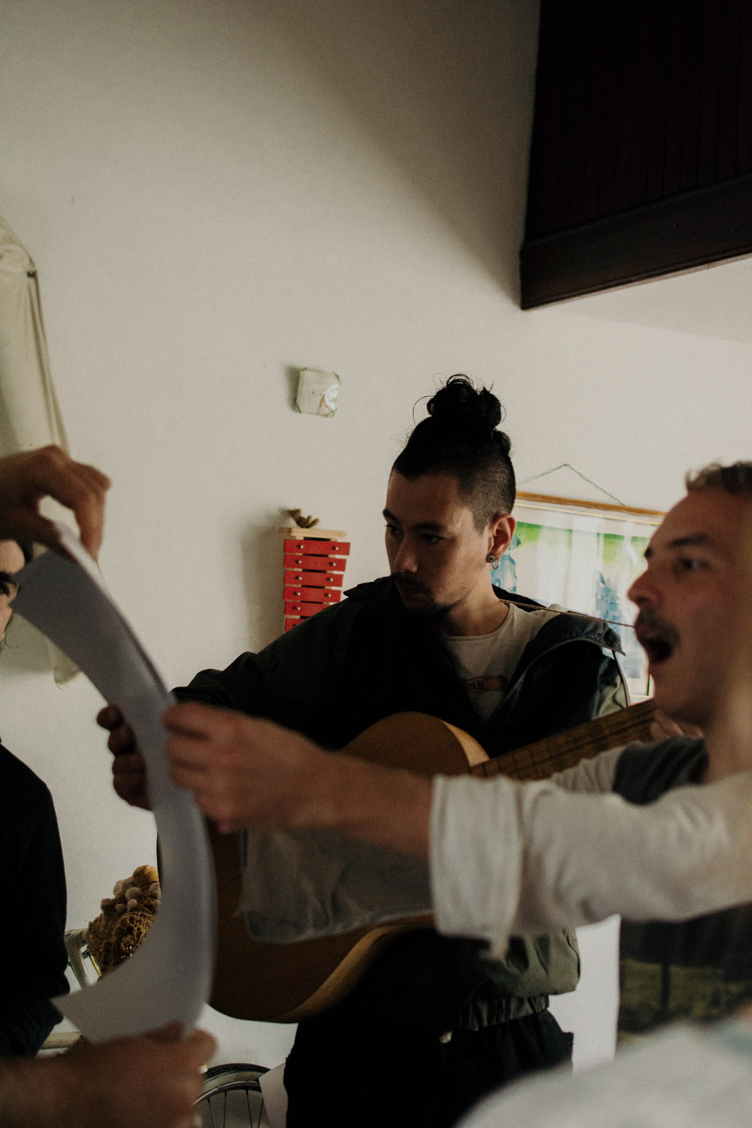 Visiting Argentinians. Photographer @elmirkami in the city of Buenos Aires