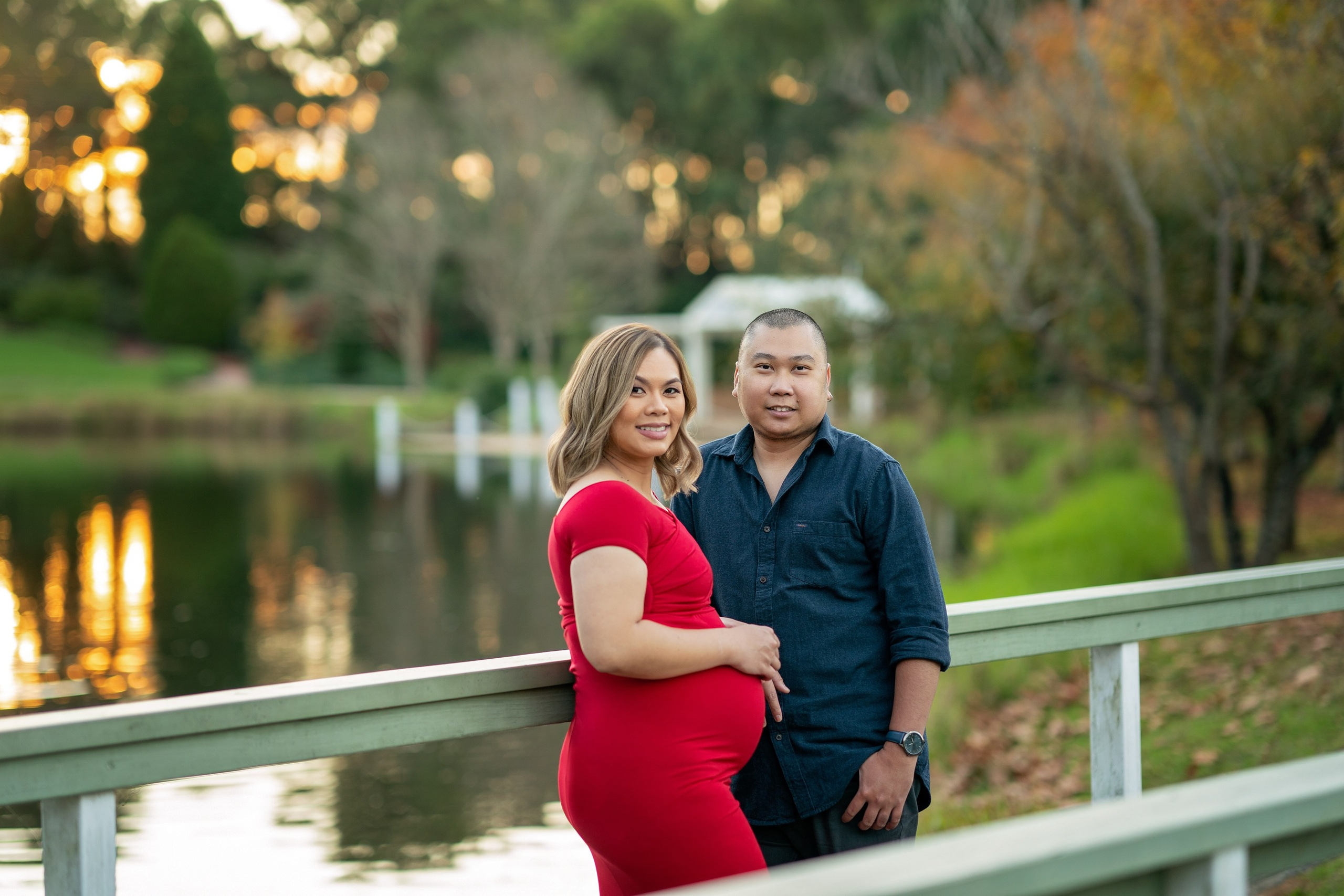 Best Maternity pregnancy photographer in Sydney, park photo shoot
