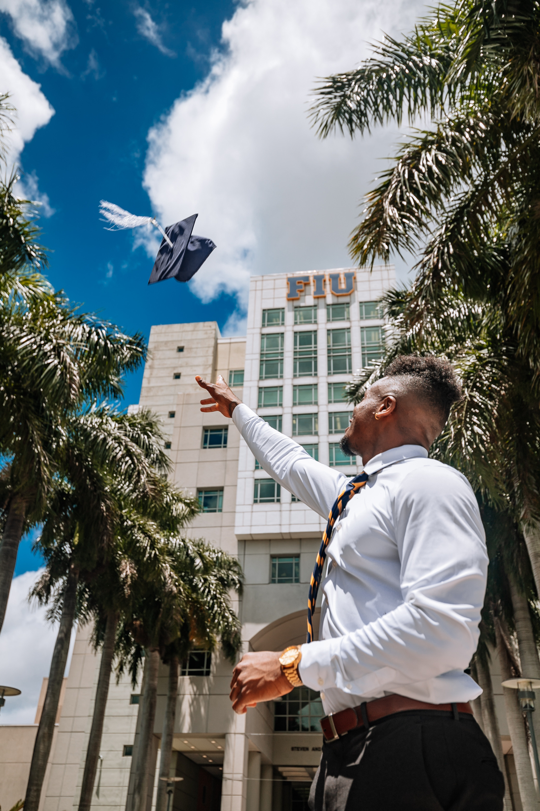 Portrait and graduation photographer Marina Simanava