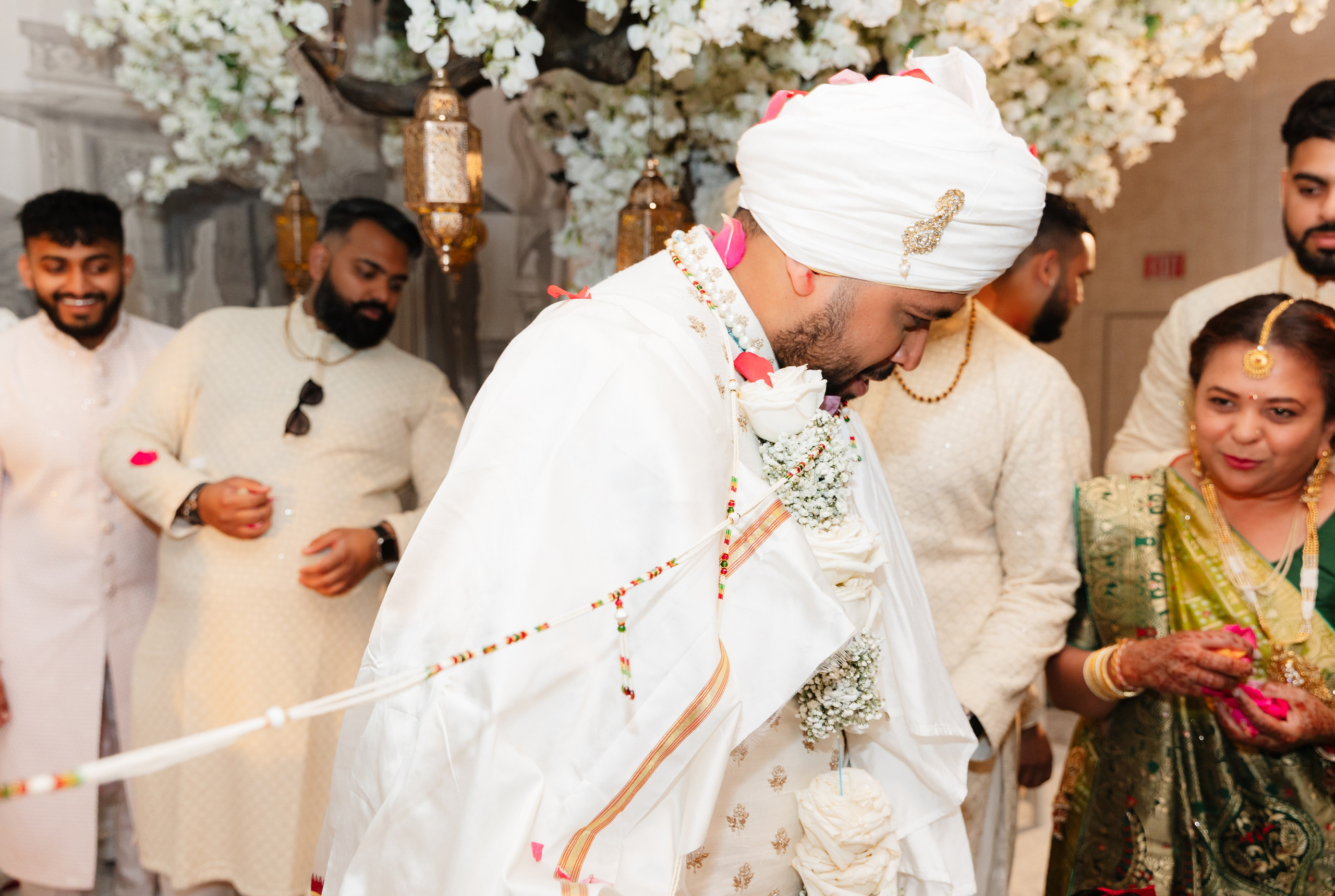 A Sacred Hindu Celebration of Love, Ritual, and Tradition. YES I DO PRODUCTION — Wedding photography&videography