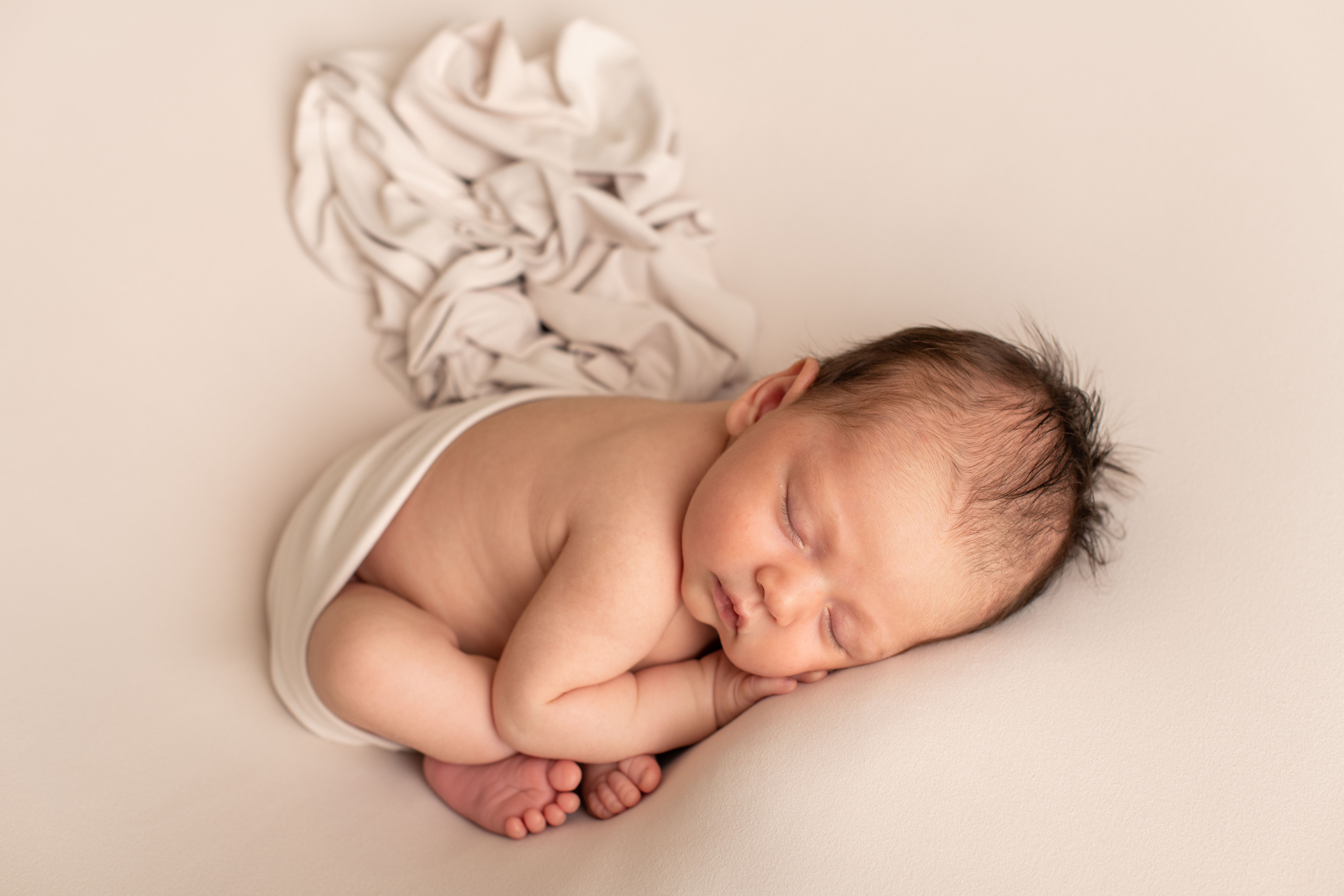 Sacramento newborn photographer. Newborn photographer Sacramento