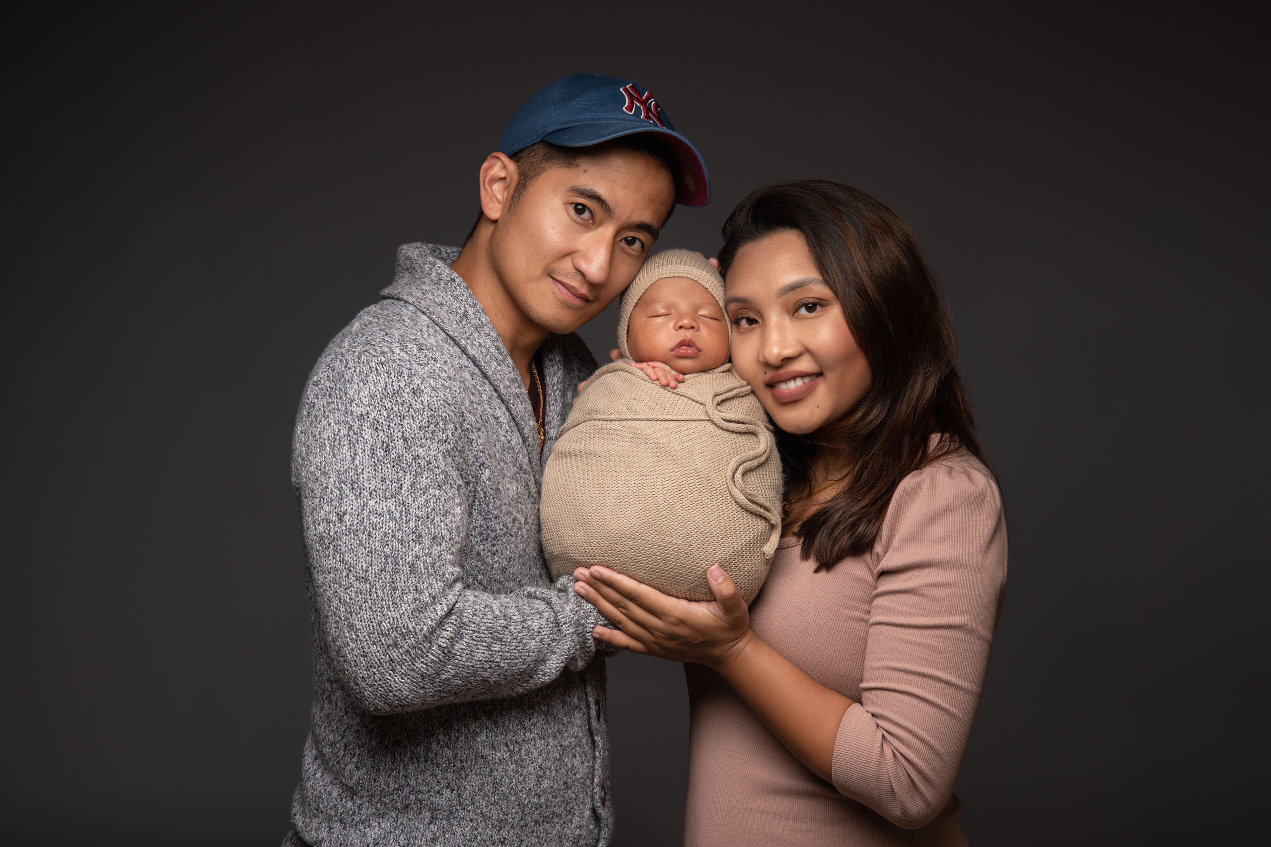 Curtis Darsh newborn photoshoot. Newborn photographer Sacramento