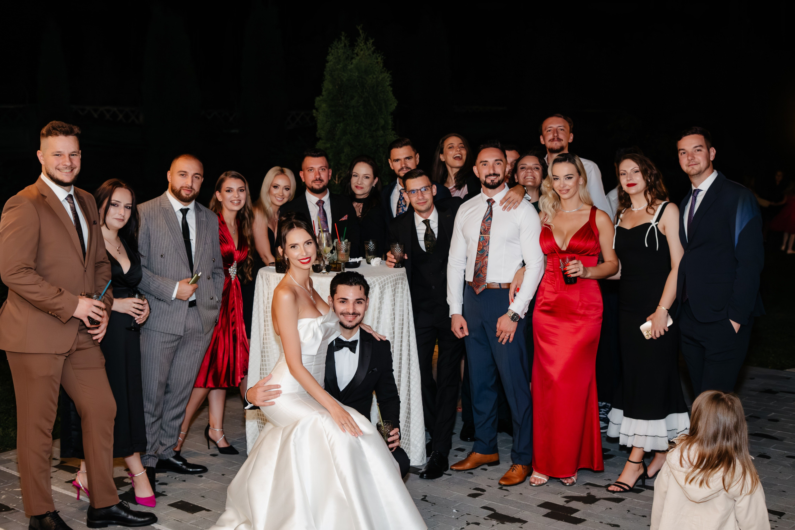 Povestea de nuntă a lui Anca și Dragoș în Bacău | Fotografie de Eveniment. Raw Studio. Fotograful tau de nunta!