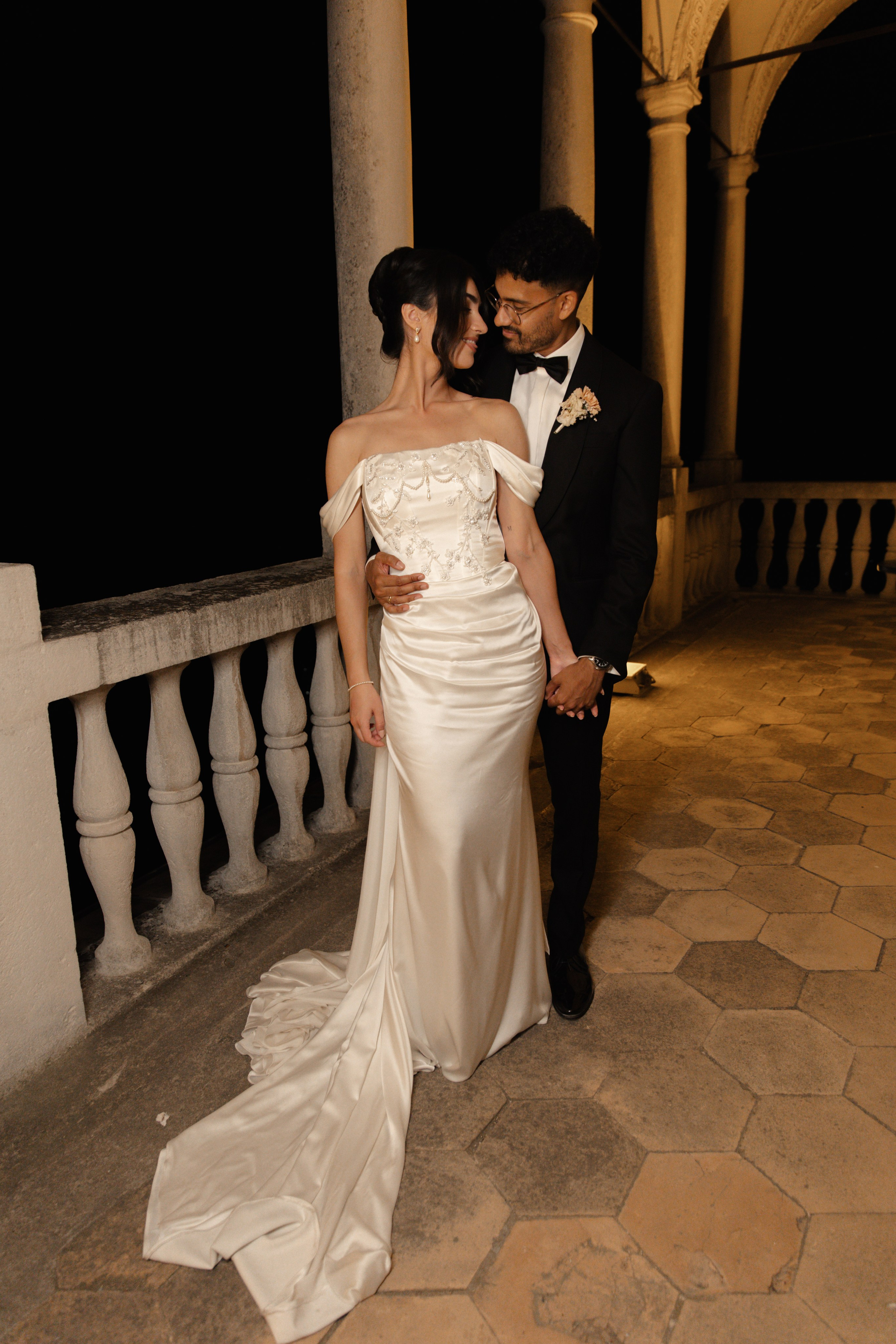 Elegant Castle Wedding in Austria | Alwin & Ruth’s Fairytale Celebration. Wedding photographer and videographer based in Timisoara, Romania