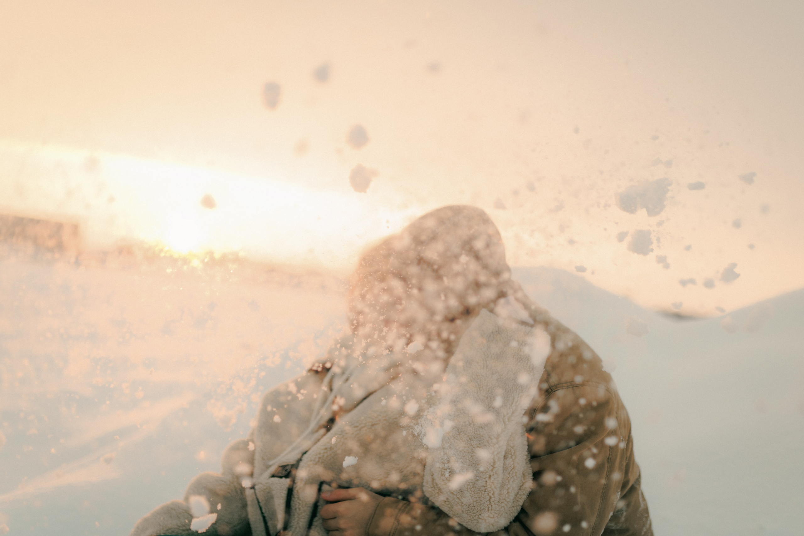 Snowy. Wedding photographer and videographer based in Timisoara, Romania