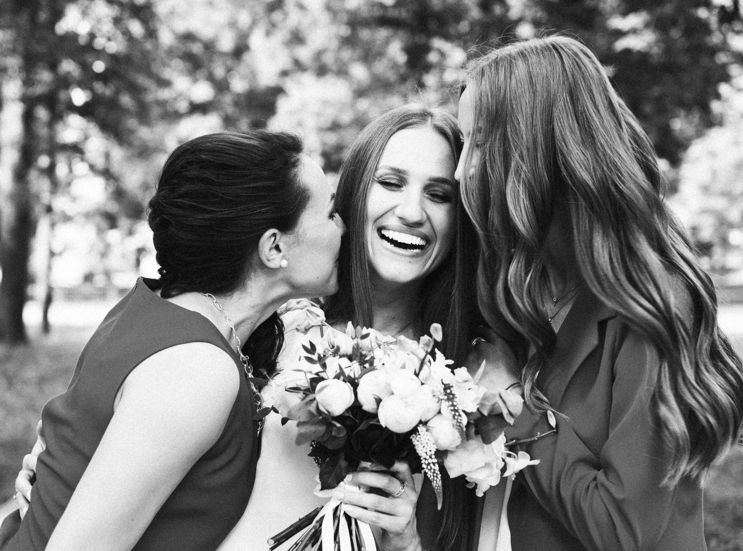 Wedding & elopement photographer Viktoriya Kravtsov. Las Vegas
