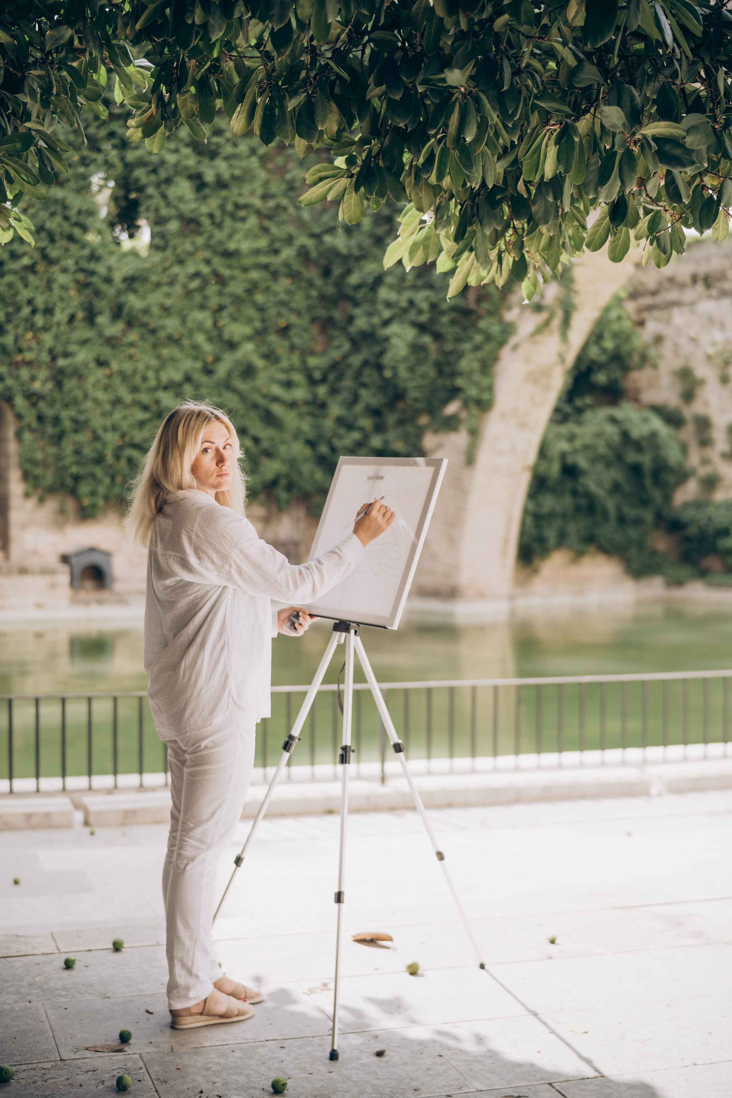 Painter at work. Photographer in Mallorca