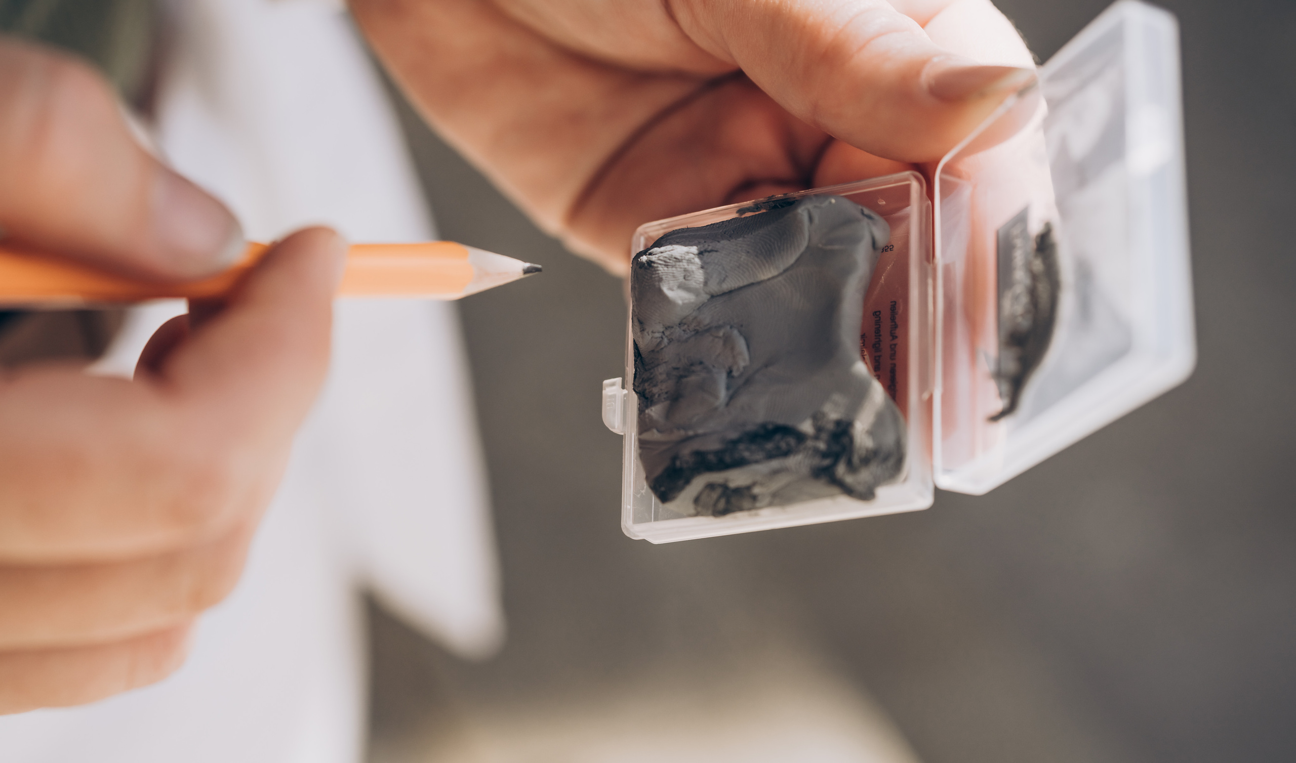 Painter at work. Photographer in Mallorca