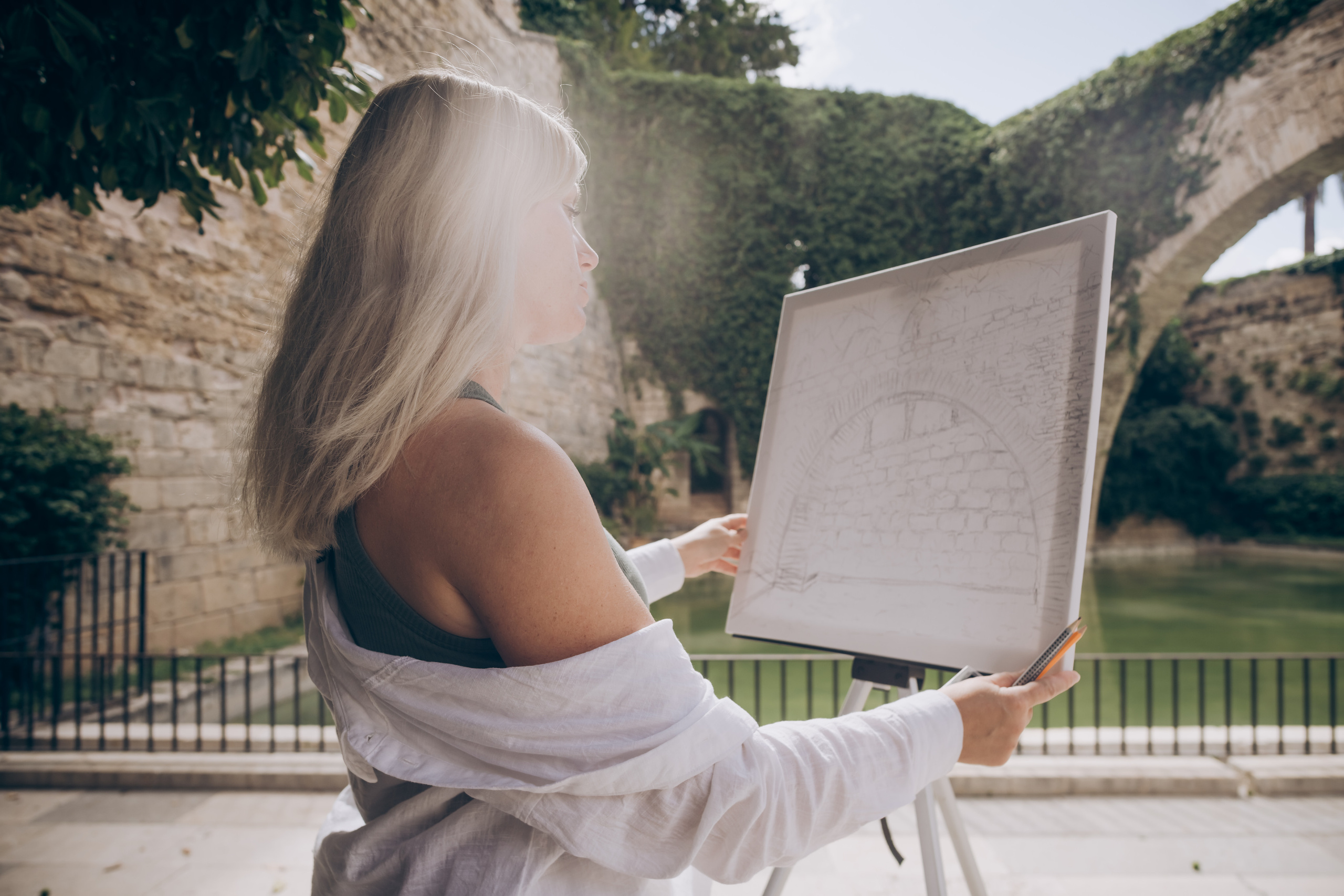 Painter at work. Photographer in Mallorca